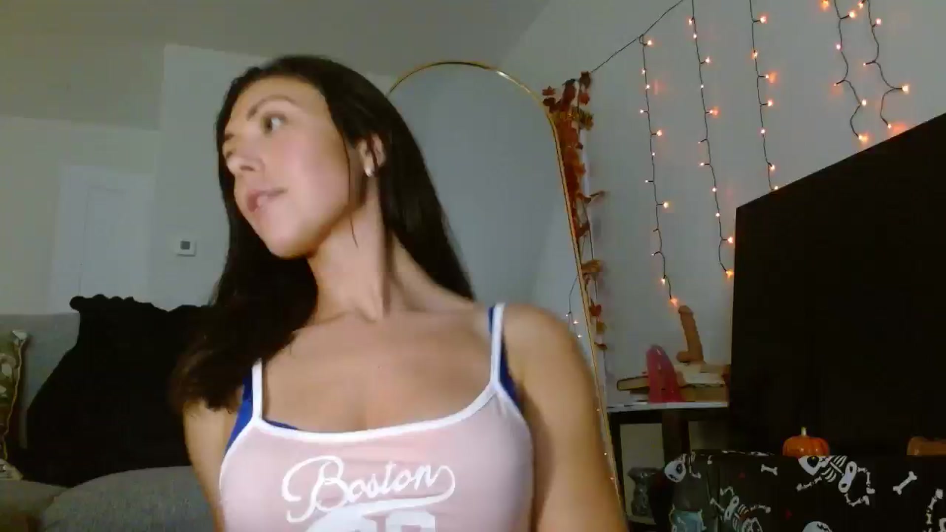 Gallery image thumbnail from Winxzyyy's myfreecams stream on, 11/13/2025, 02:53 image 17 of 20