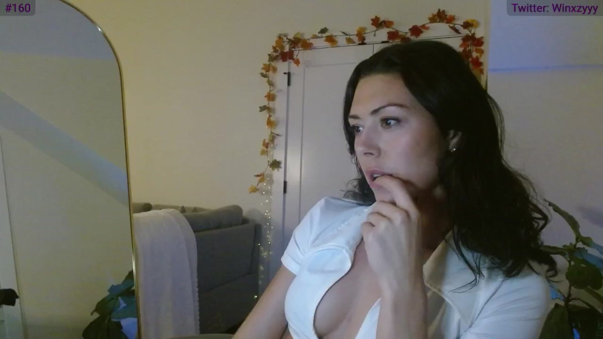 Gallery image thumbnail from Winxzyyy's myfreecams stream on, 11/23/2025, 03:45 image 5 of 20