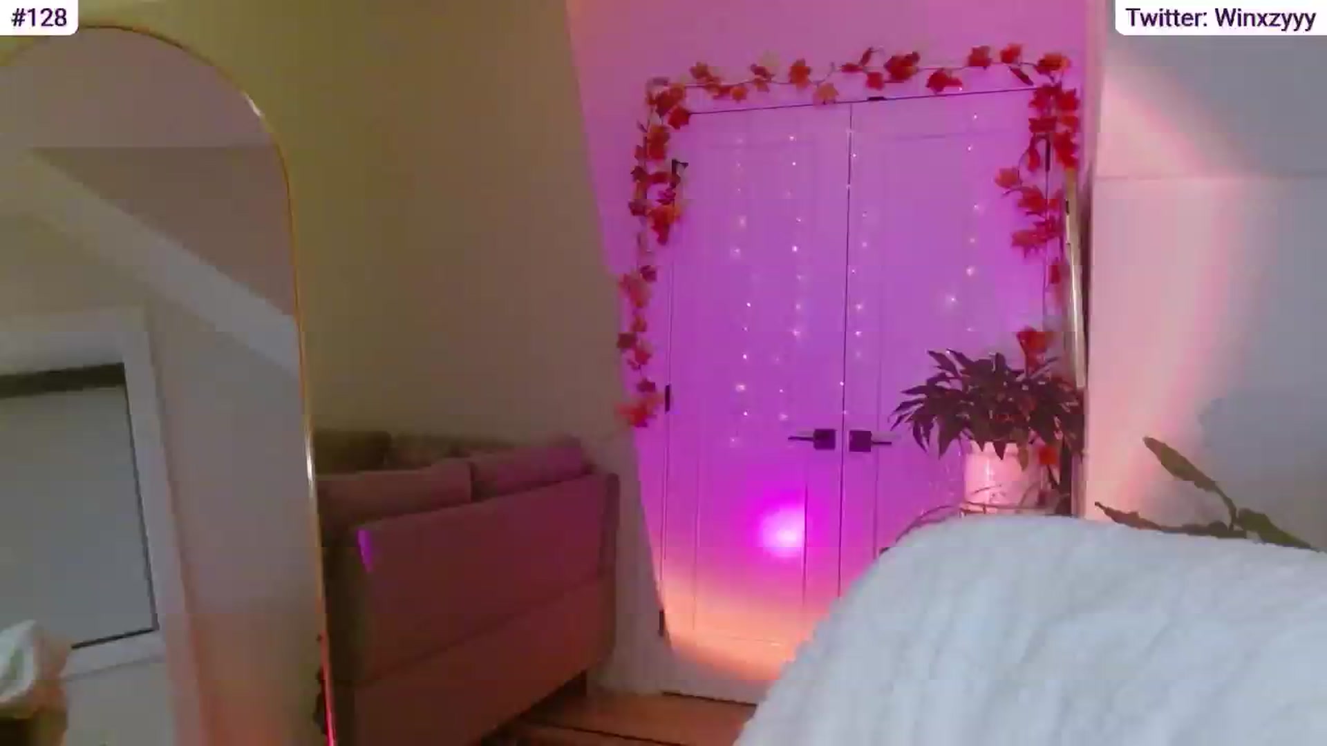 Gallery image thumbnail from Winxzyyy's myfreecams stream on, 11/28/2025, 11:56 image 17 of 20