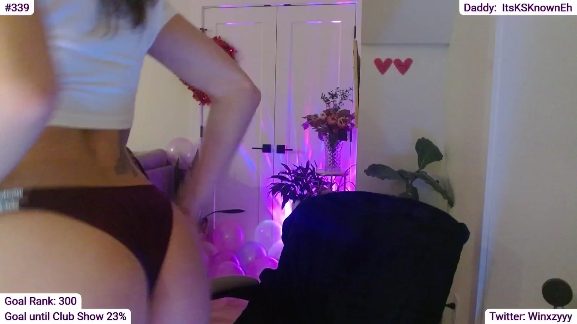 Gallery image thumbnail from Winxzyyy's myfreecams stream on, 01/27/2026, 07:57 image 10 of 20