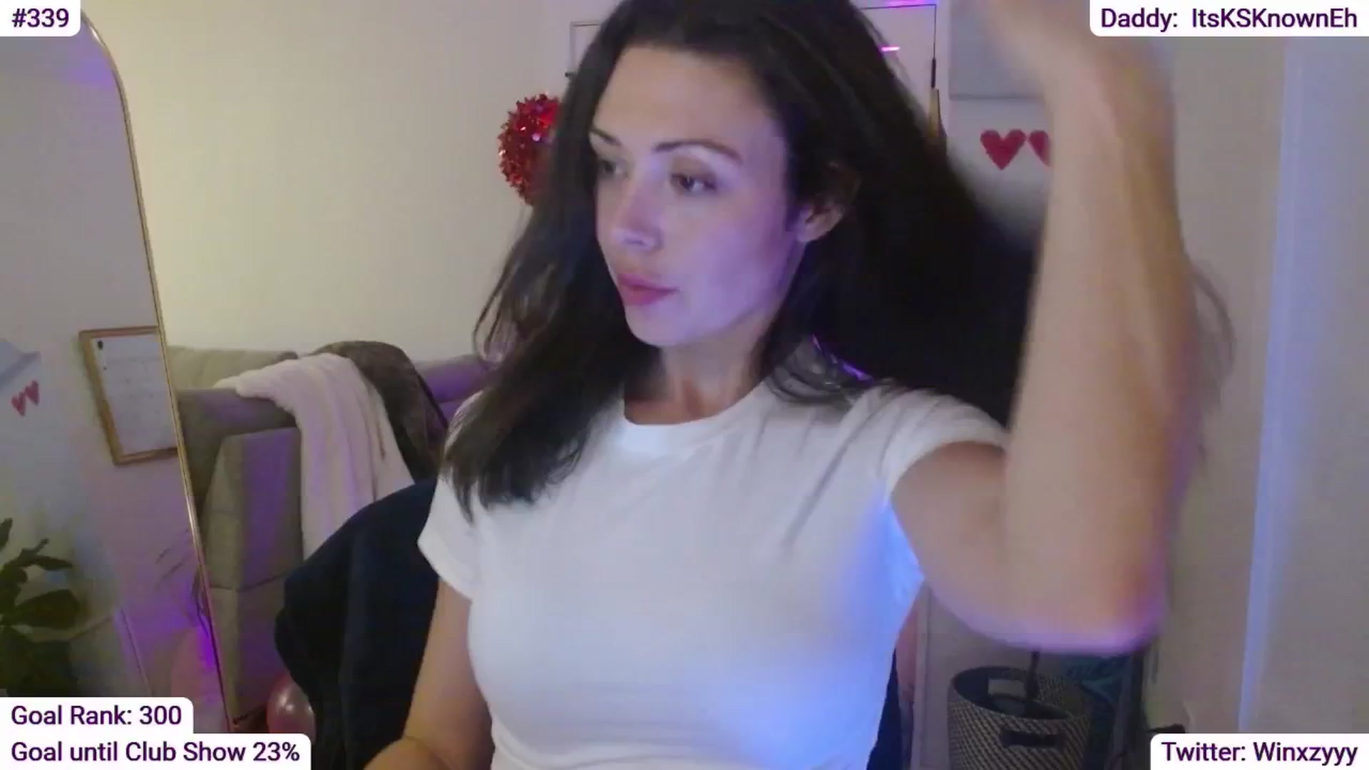 Gallery image thumbnail from Winxzyyy's myfreecams stream on, 01/27/2026, 07:57 image 16 of 20