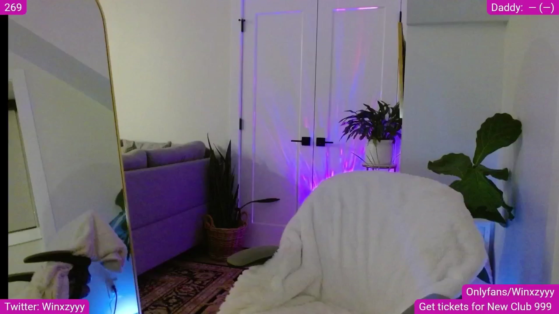 Gallery image thumbnail from Winxzyyy's myfreecams stream on, 02/28/2026, 07:53 image 5 of 20