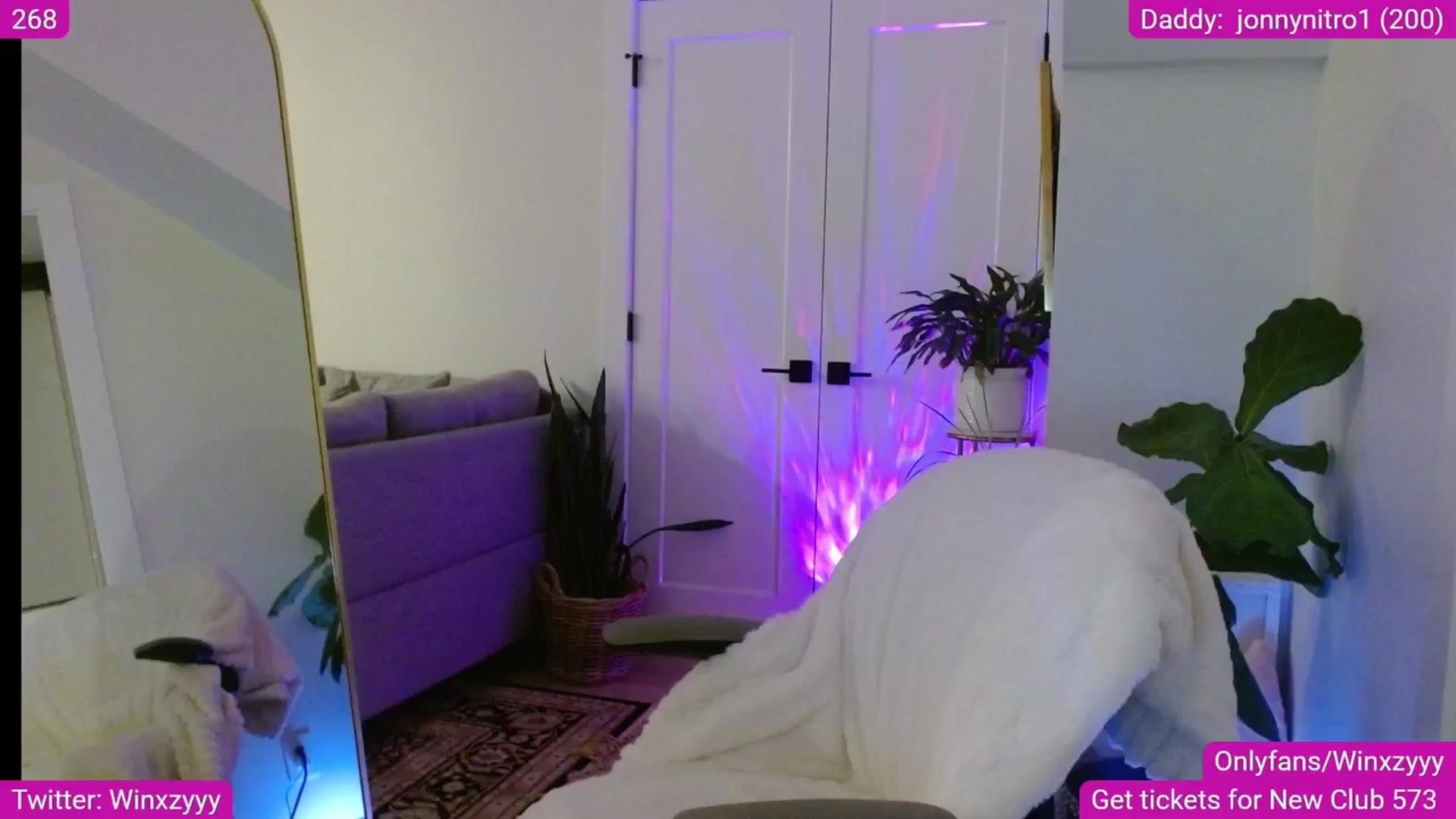 Gallery image thumbnail from Winxzyyy's myfreecams stream on, 02/28/2026, 07:53 image 18 of 20