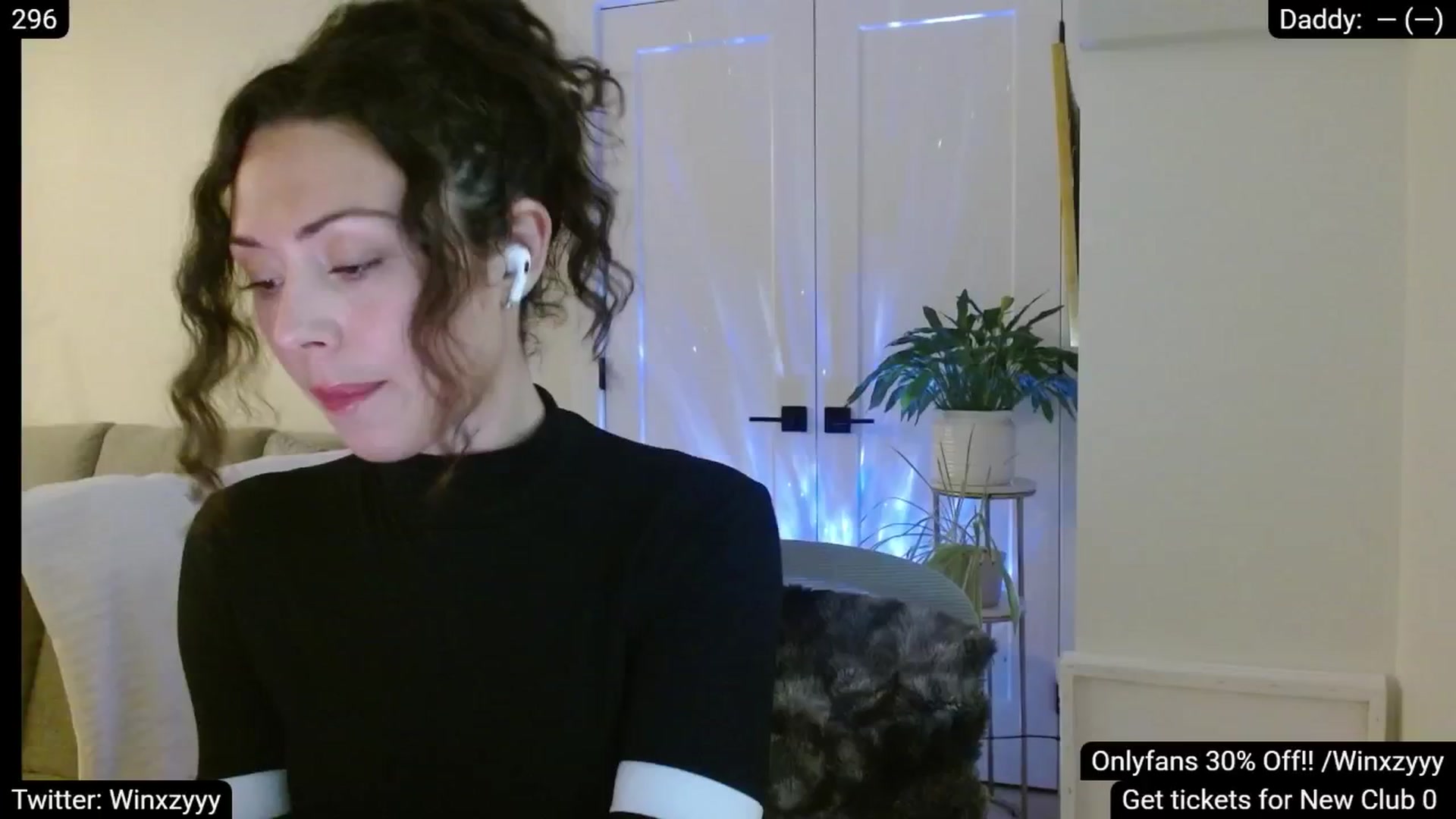 Gallery image thumbnail from Winxzyyy's myfreecams stream on, 03/05/2026, 24:06 image 4 of 20