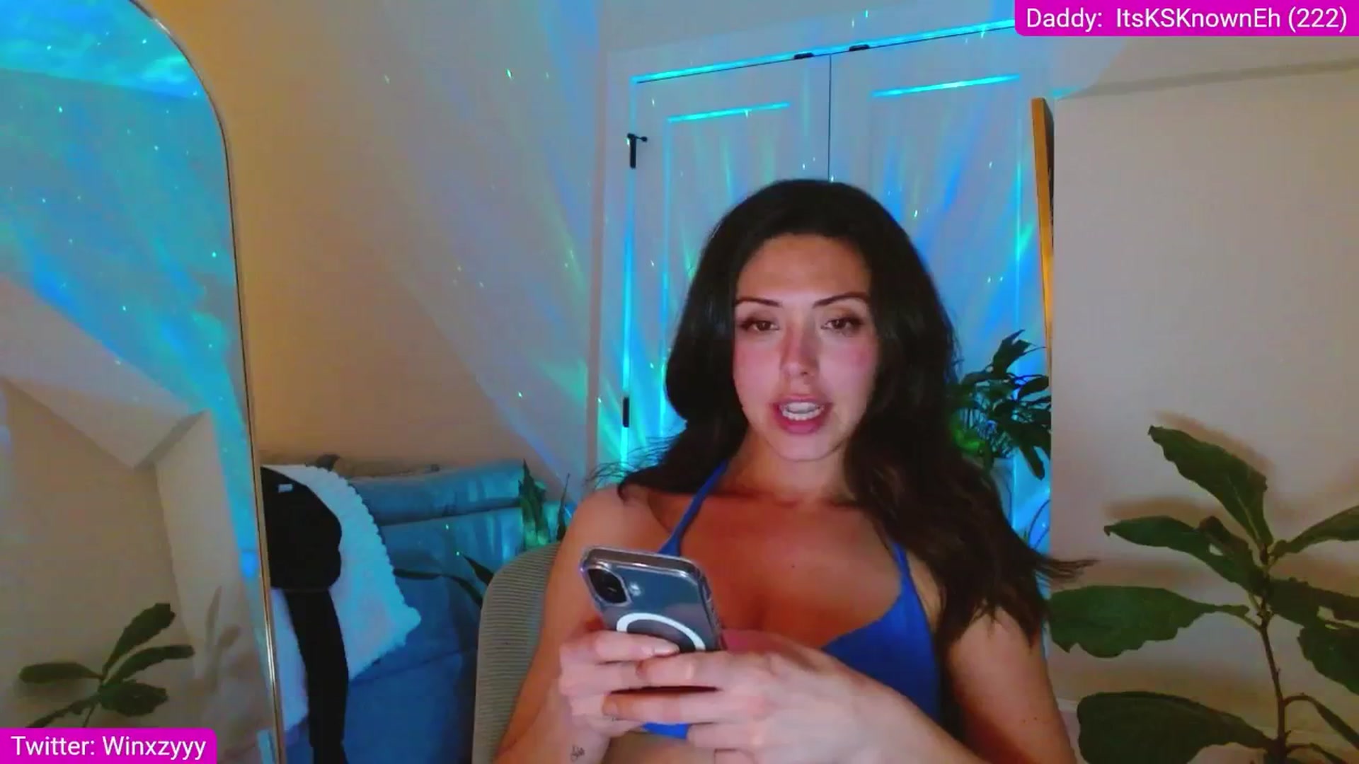 Gallery image thumbnail from Winxzyyy's myfreecams stream on, 04/14/2026, 06:07 image 12 of 20