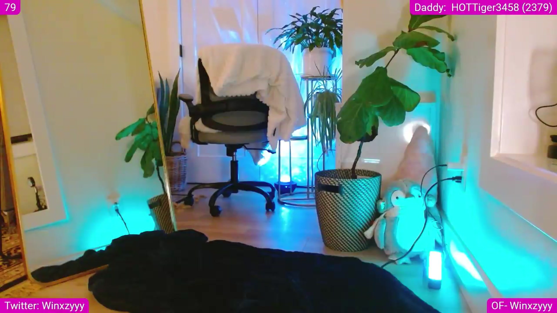 Gallery image thumbnail from Winxzyyy's myfreecams stream on, 05/09/2026, 06:56 image 15 of 20