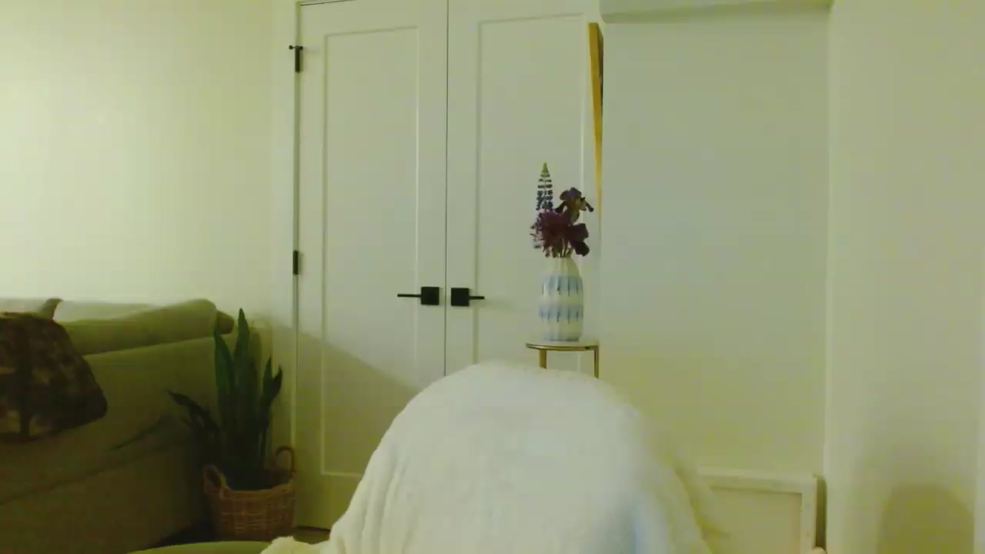 Gallery image thumbnail from Winxzyyy's myfreecams stream on, 05/19/2026, 08:24 image 7 of 20