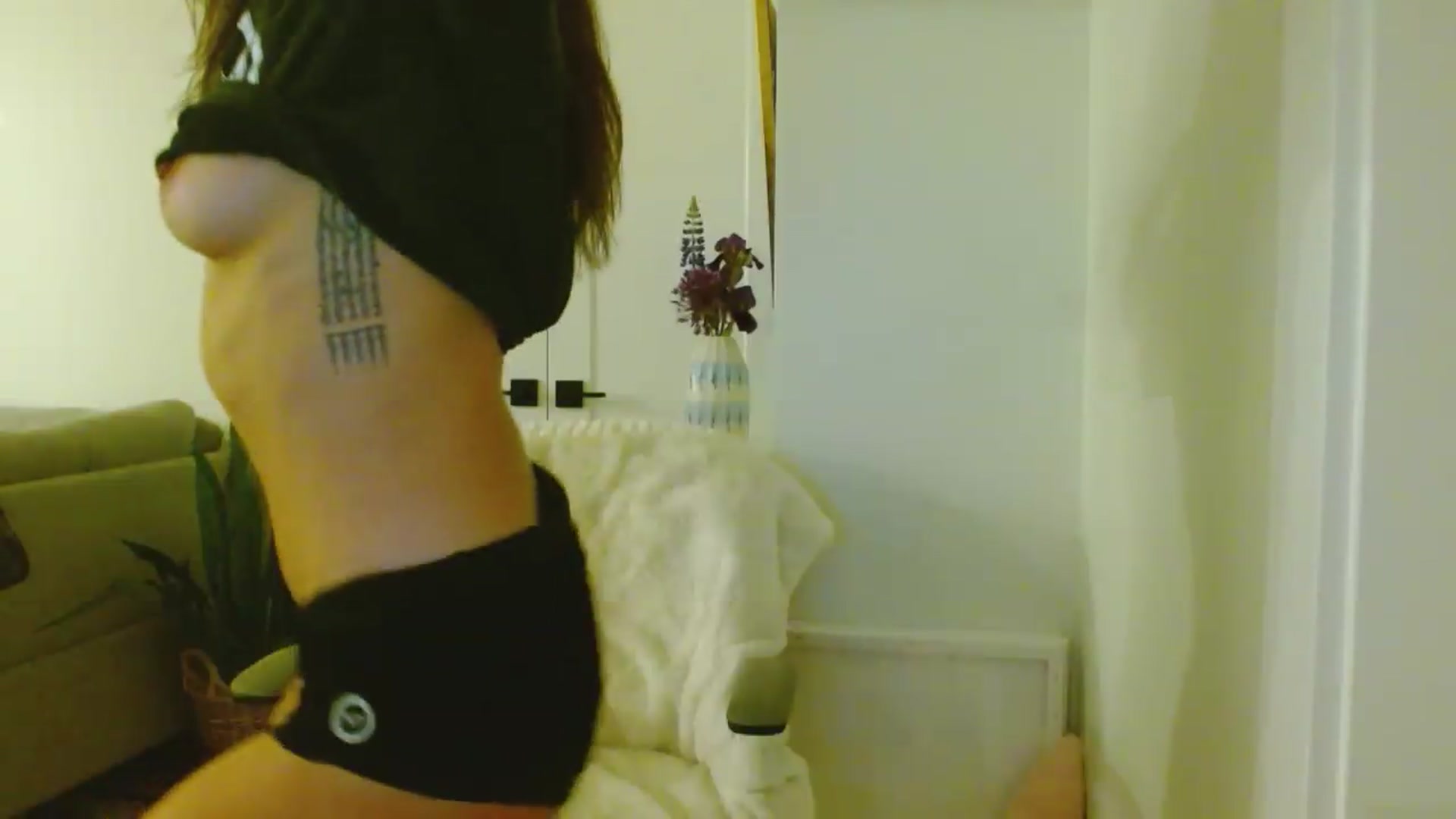 Gallery image thumbnail from Winxzyyy's myfreecams stream on, 05/19/2026, 08:24 image 14 of 20