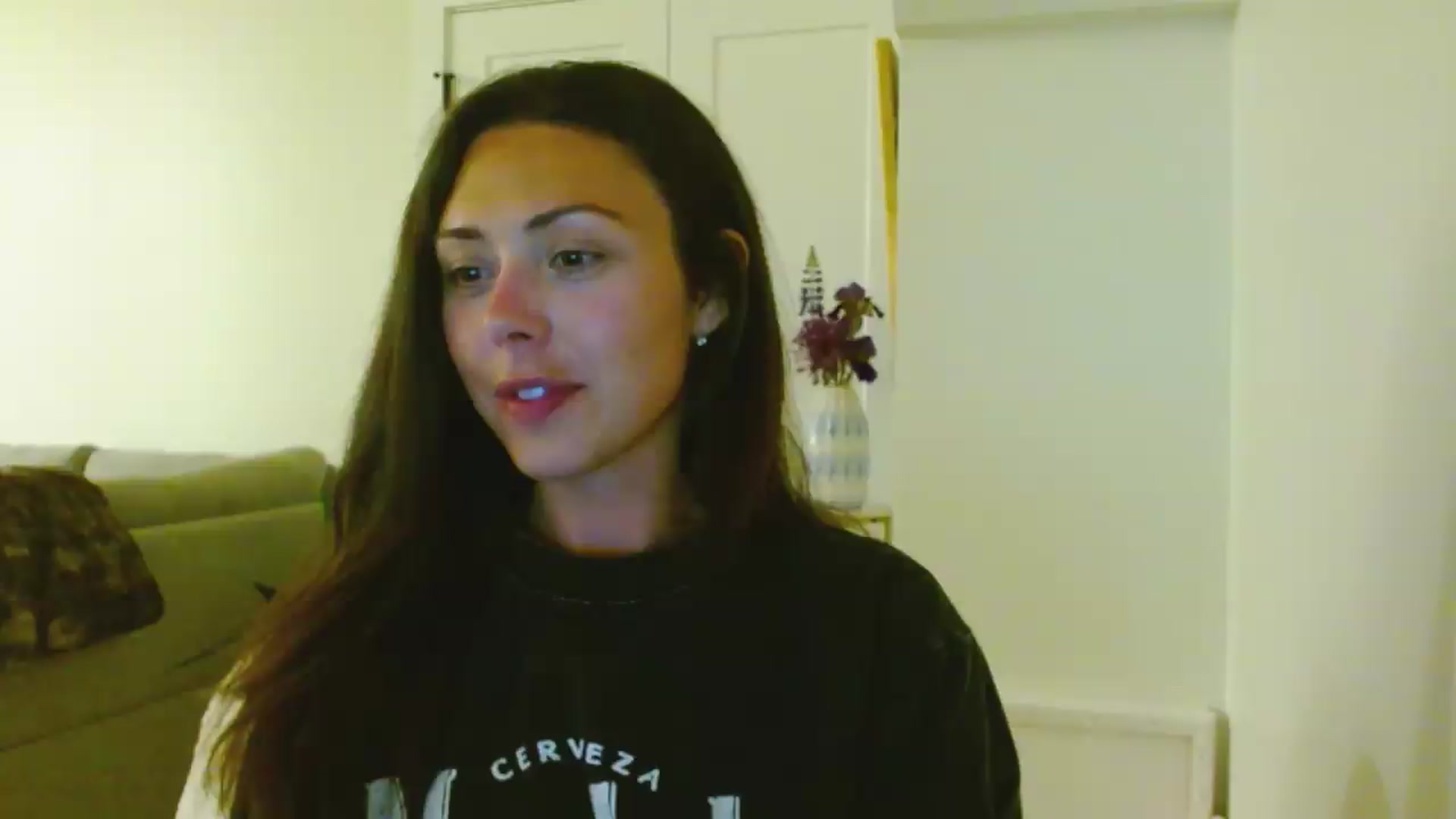 Gallery image thumbnail from Winxzyyy's myfreecams stream on, 05/19/2026, 08:24 image 6 of 20