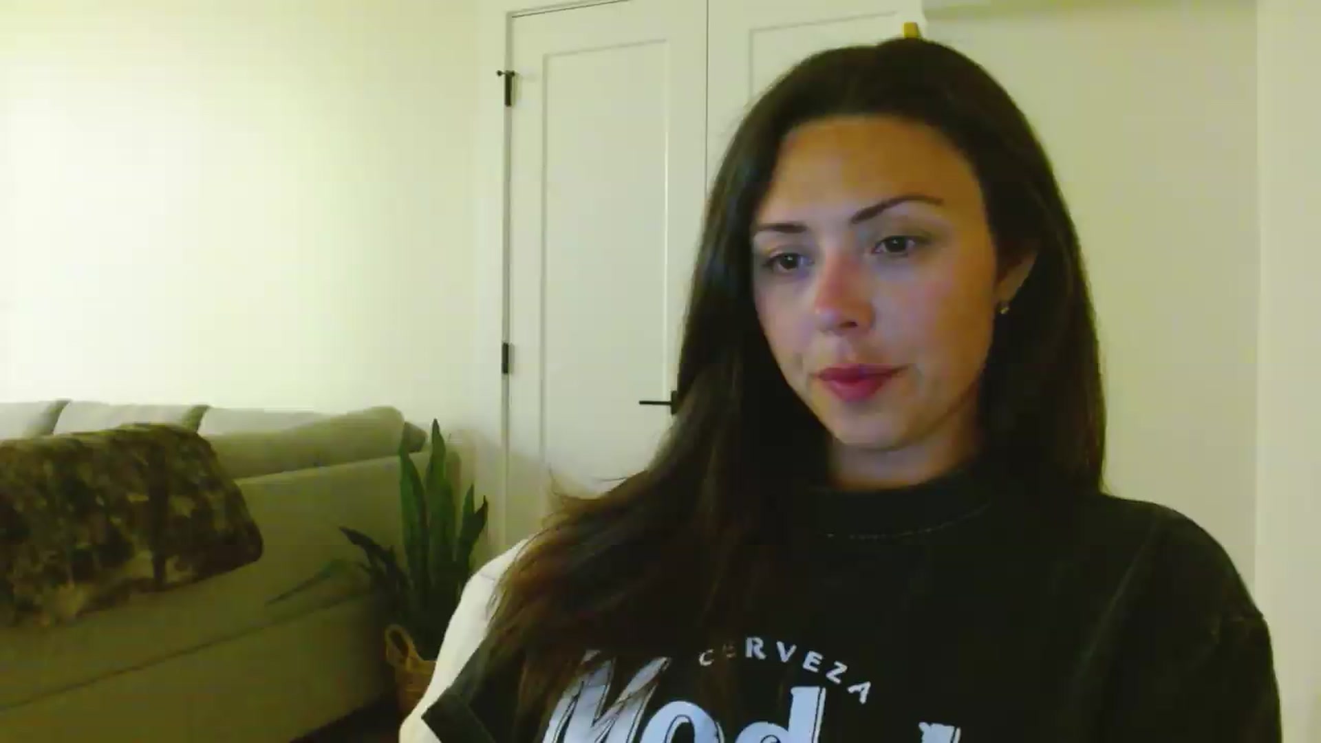 Gallery image thumbnail from Winxzyyy's myfreecams stream on, 05/19/2026, 08:24 image 2 of 20