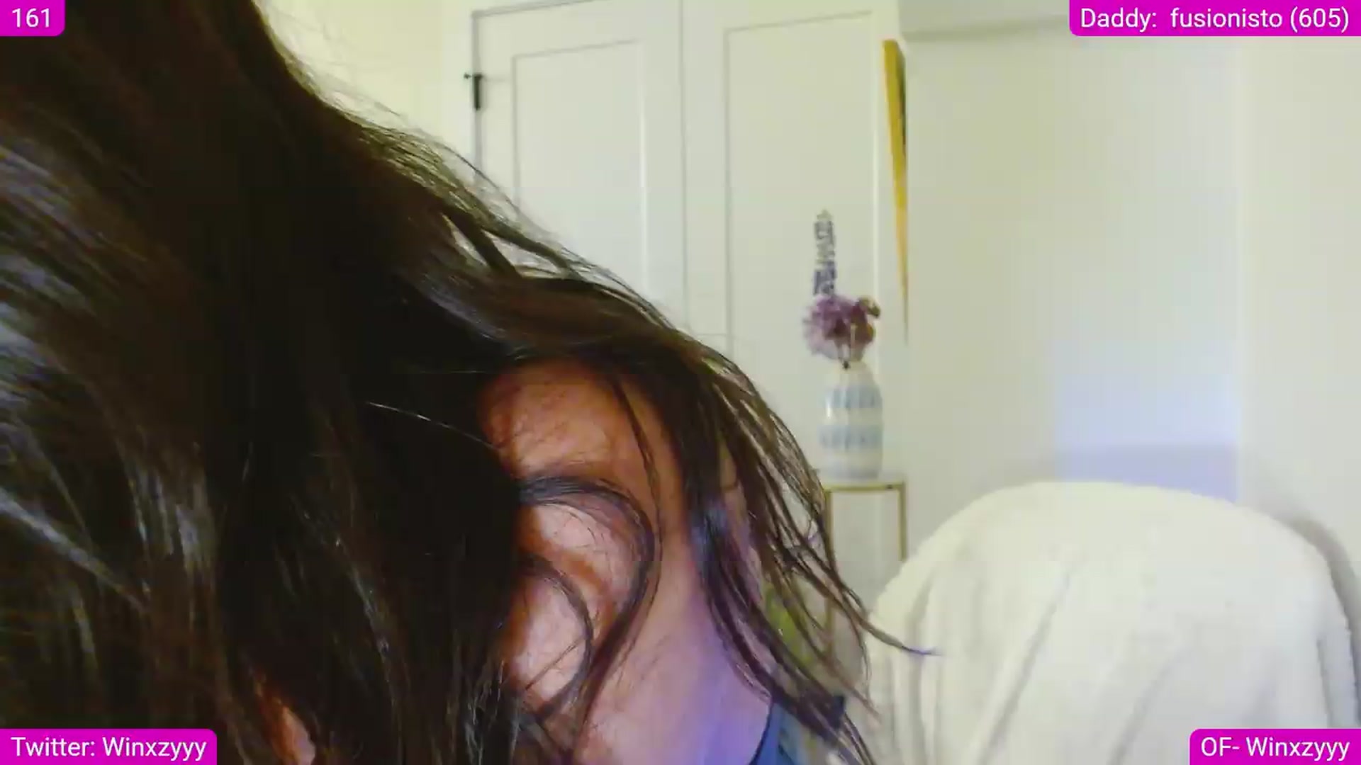 Gallery image thumbnail from Winxzyyy's myfreecams stream on, 05/22/2026, 06:18 image 15 of 20