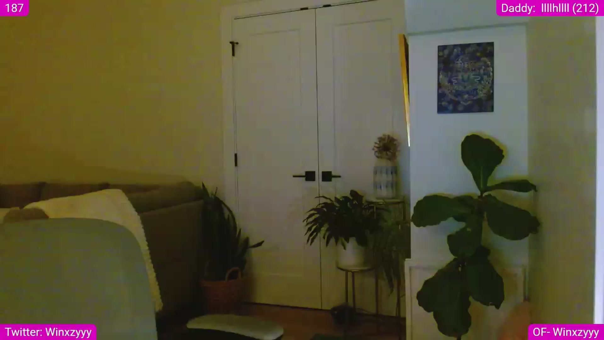 Gallery image thumbnail from Winxzyyy's myfreecams stream on, 05/28/2026, 06:34 image 17 of 20