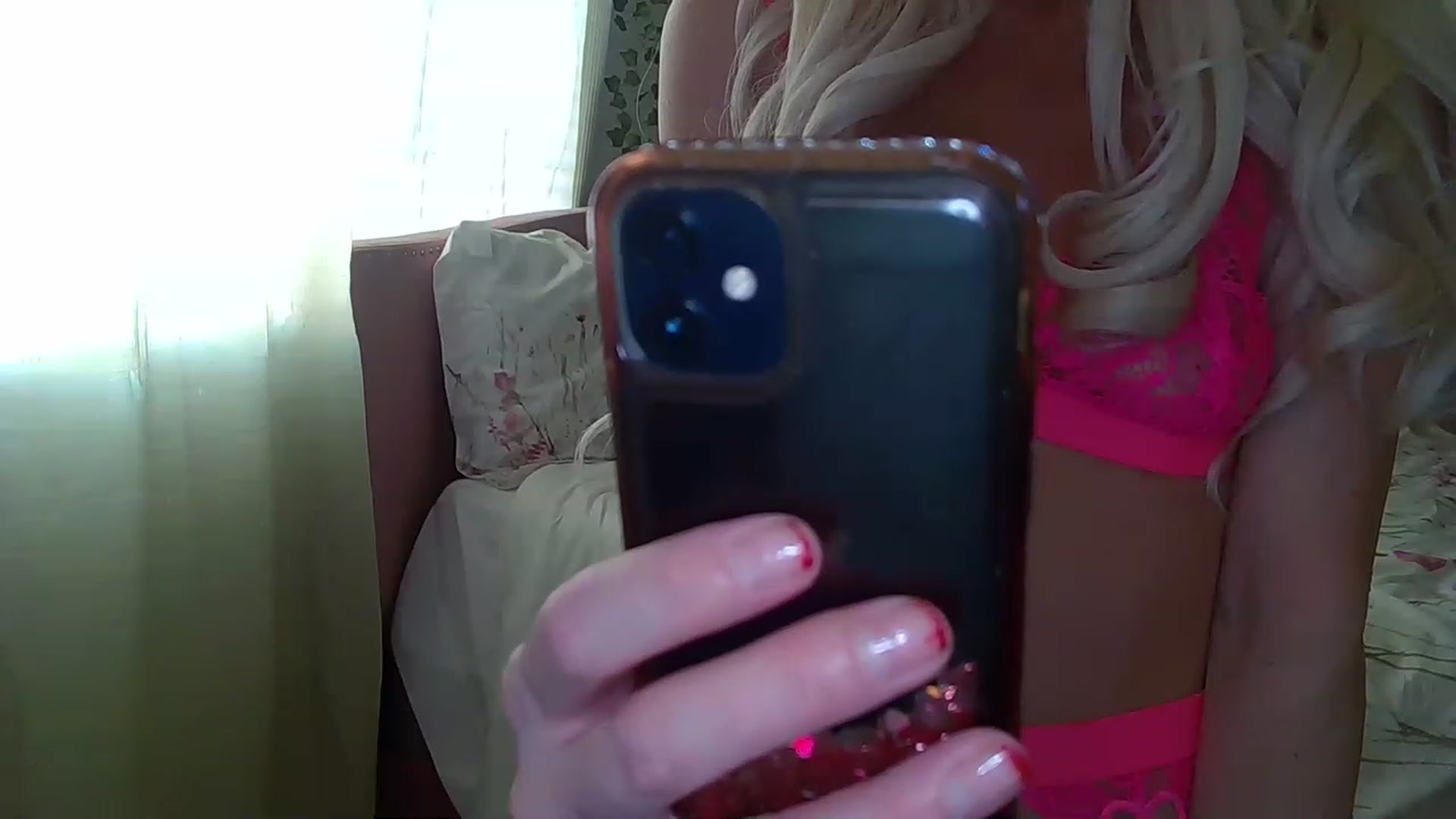 Gallery image thumbnail from WishGoddess's myfreecams stream on, 12/21/2022, 19:11 image 13 of 20