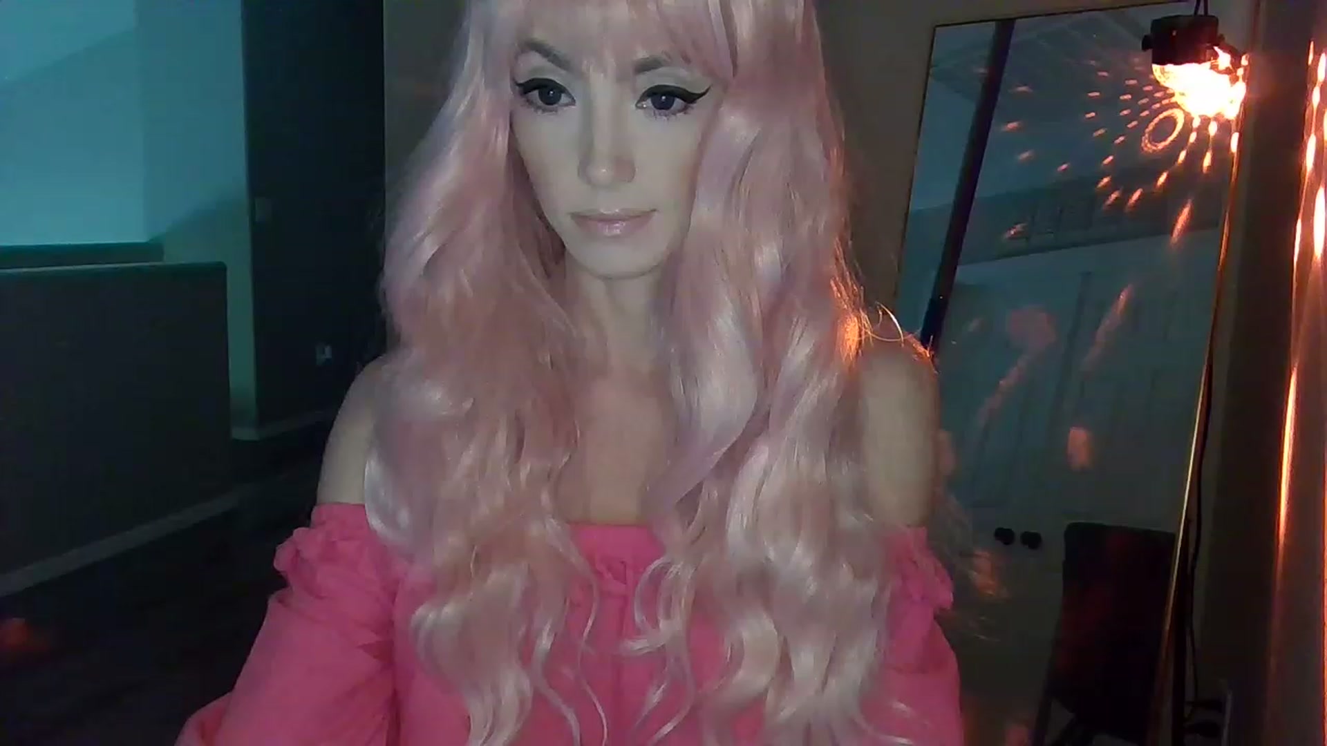 Gallery image thumbnail from WishGoddess's myfreecams stream on, 04/07/2023, 17:45 image 9 of 20