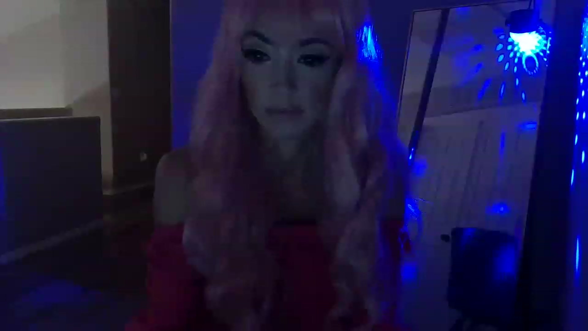 Gallery image thumbnail from WishGoddess's myfreecams stream on, 04/07/2023, 17:45 image 14 of 20