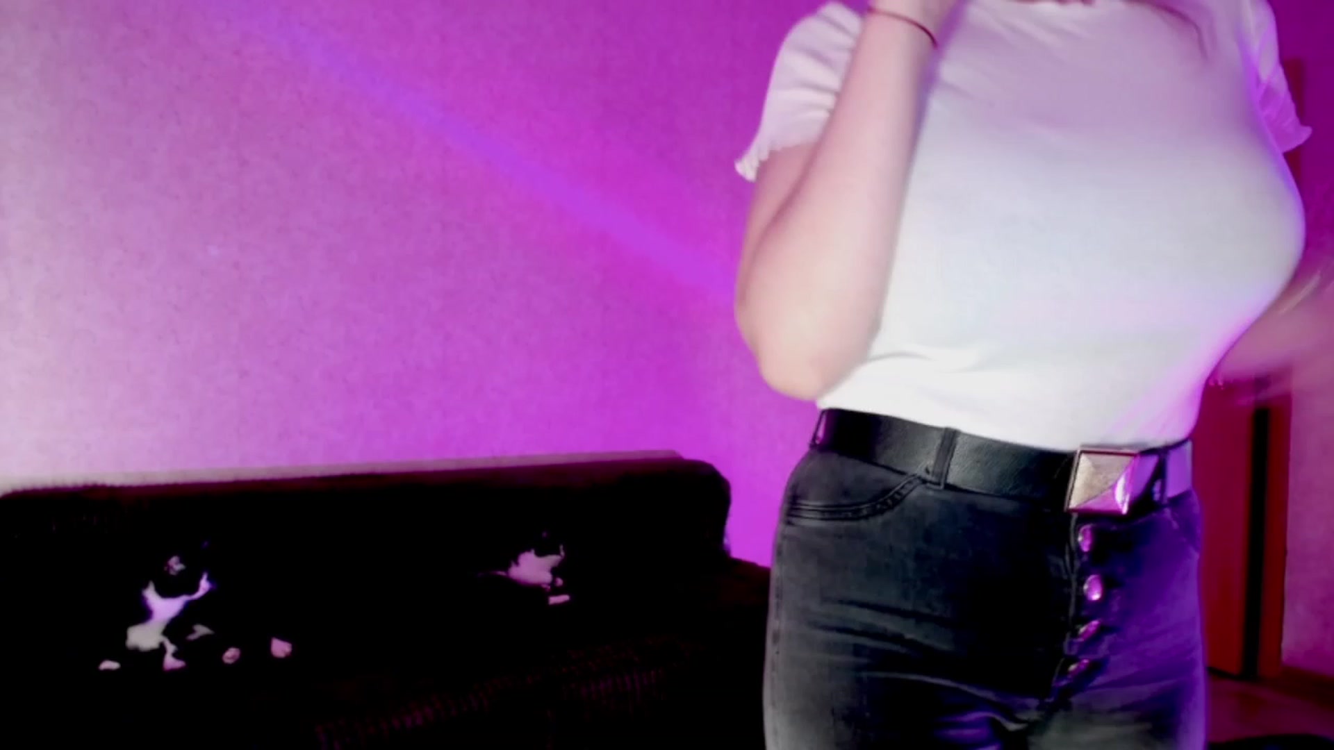 Gallery image thumbnail from WishJot's myfreecams stream on, 10/20/2023, 17:15 image 6 of 20