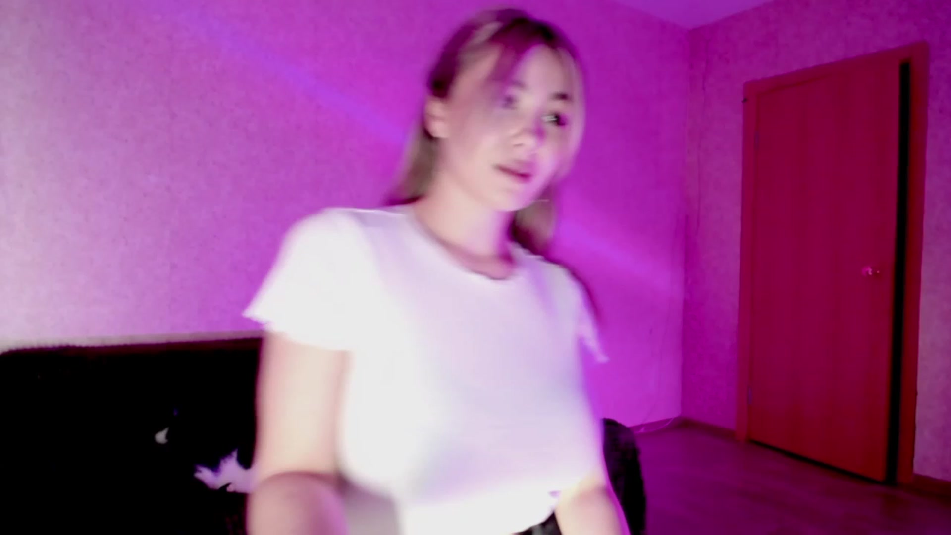 Gallery image thumbnail from WishJot's myfreecams stream on, 10/20/2023, 17:15 image 9 of 20