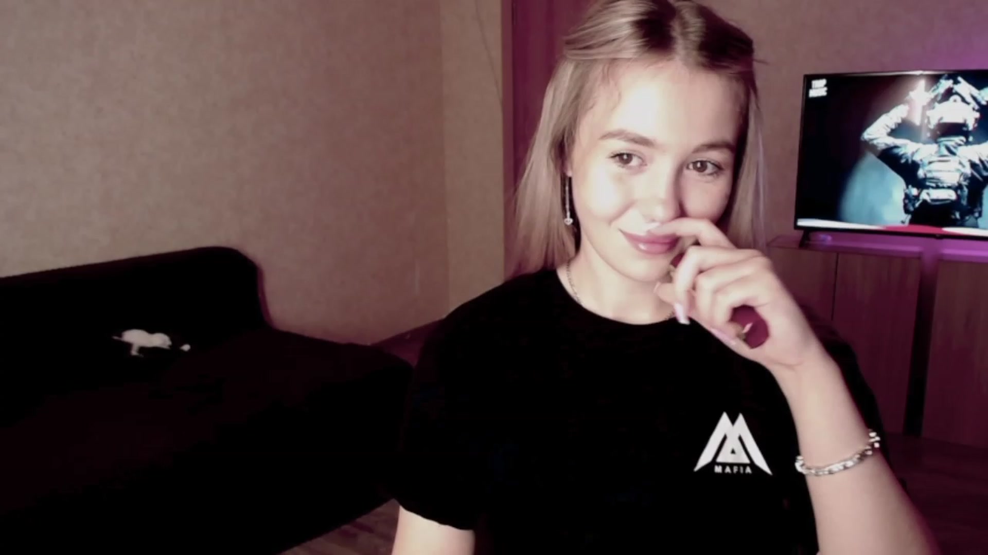 Gallery image thumbnail from WishJot's myfreecams stream on, 10/21/2023, 13:04 image 9 of 20