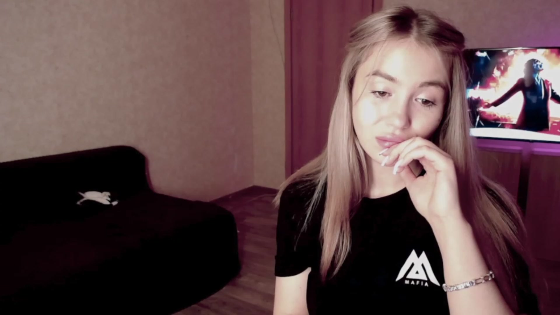 Gallery image thumbnail from WishJot's myfreecams stream on, 10/21/2023, 14:08 image 16 of 20