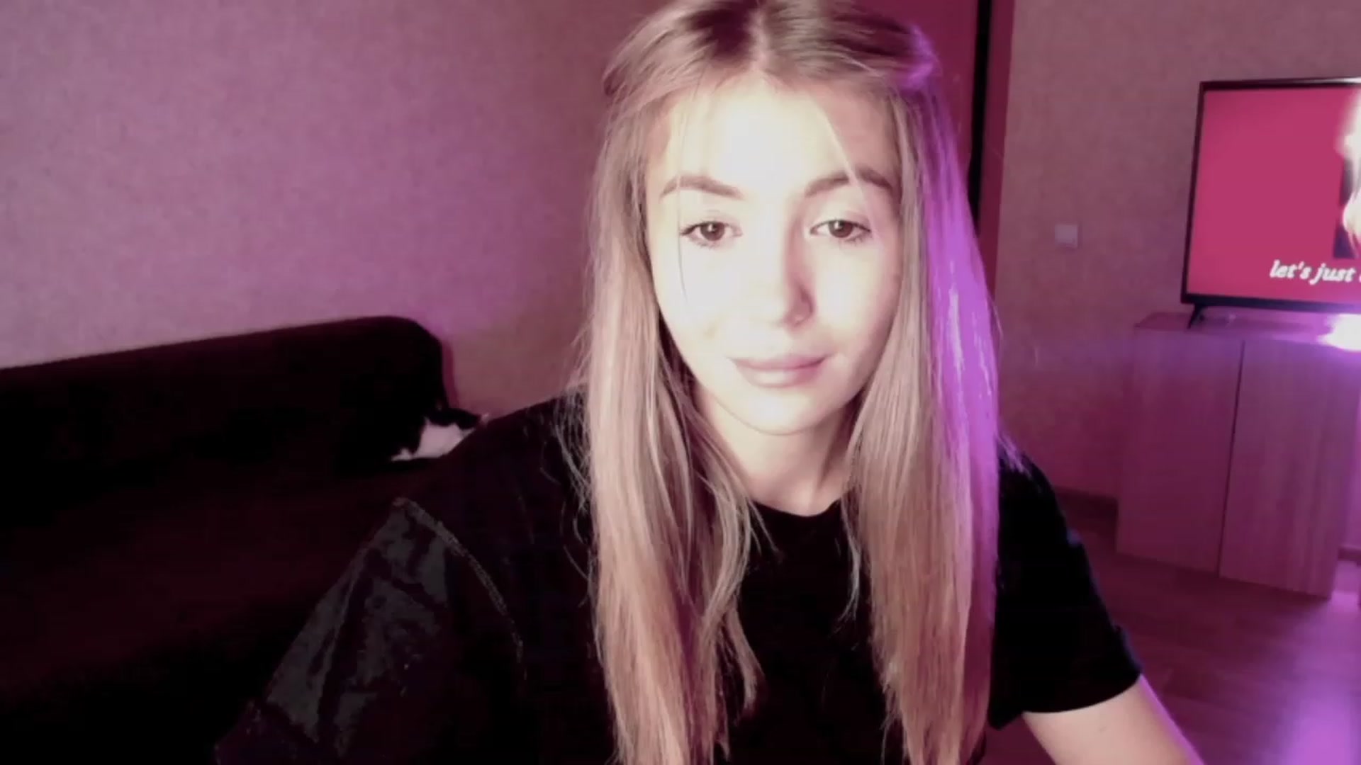 Gallery image thumbnail from WishJot's myfreecams stream on, 10/21/2023, 15:02 image 19 of 20