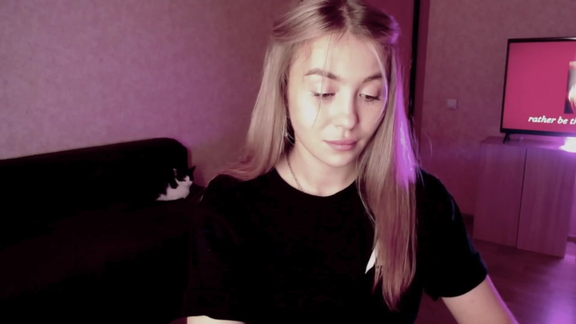 Gallery image thumbnail from WishJot's myfreecams stream on, 10/21/2023, 15:02 image 8 of 20