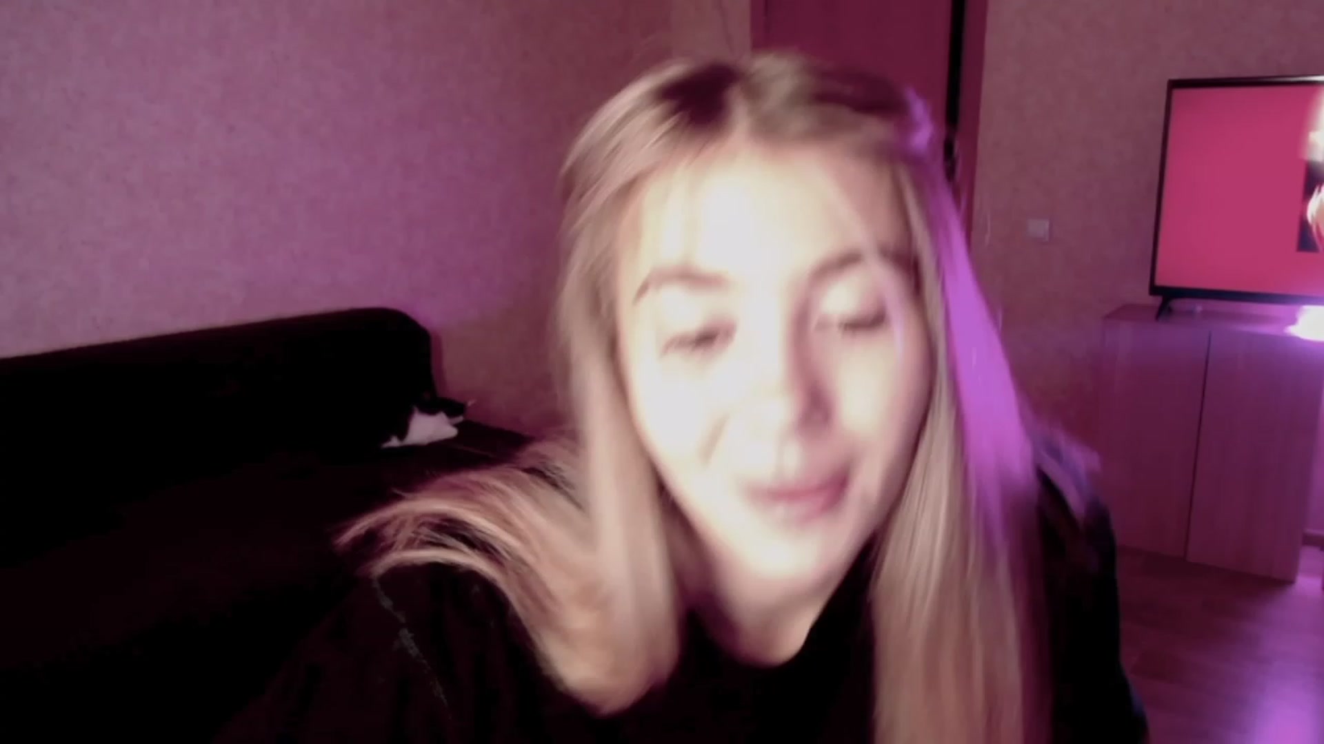 Gallery image thumbnail from WishJot's myfreecams stream on, 10/21/2023, 15:02 image 17 of 20