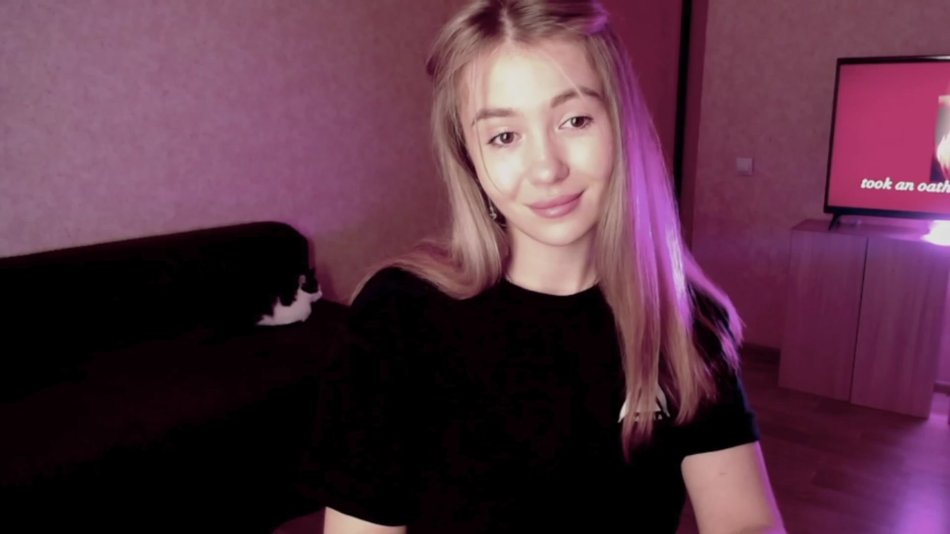 Gallery image thumbnail from WishJot's myfreecams stream on, 10/21/2023, 15:02 image 10 of 20