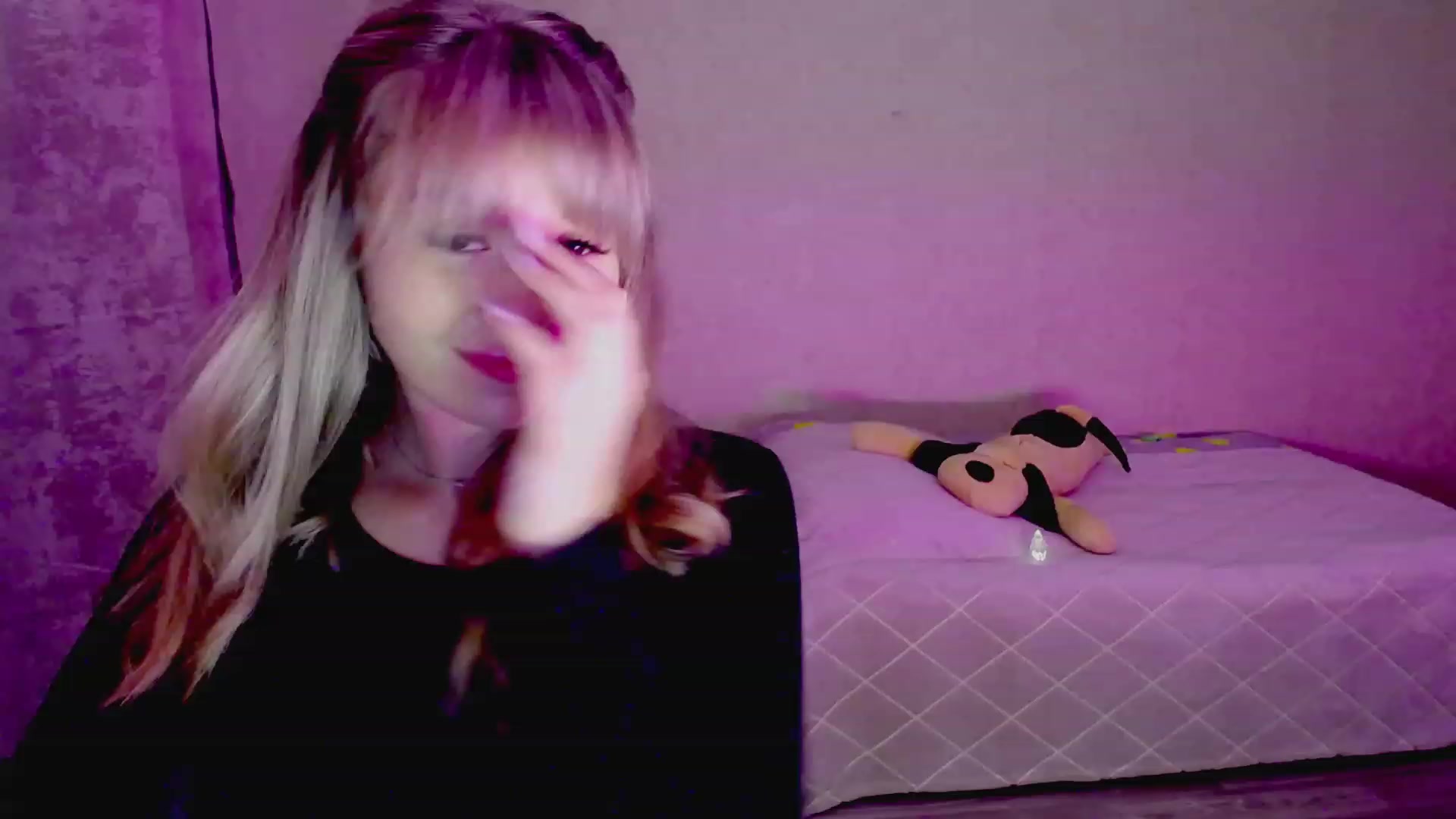 Gallery image thumbnail from WishJot's myfreecams stream on, 11/13/2023, 17:19 image 6 of 20