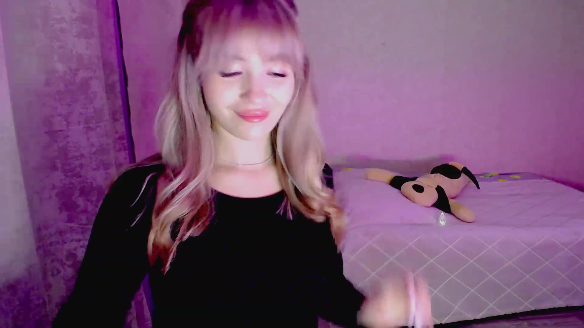 Gallery image thumbnail from WishJot's myfreecams stream on, 11/13/2023, 17:19 image 17 of 20
