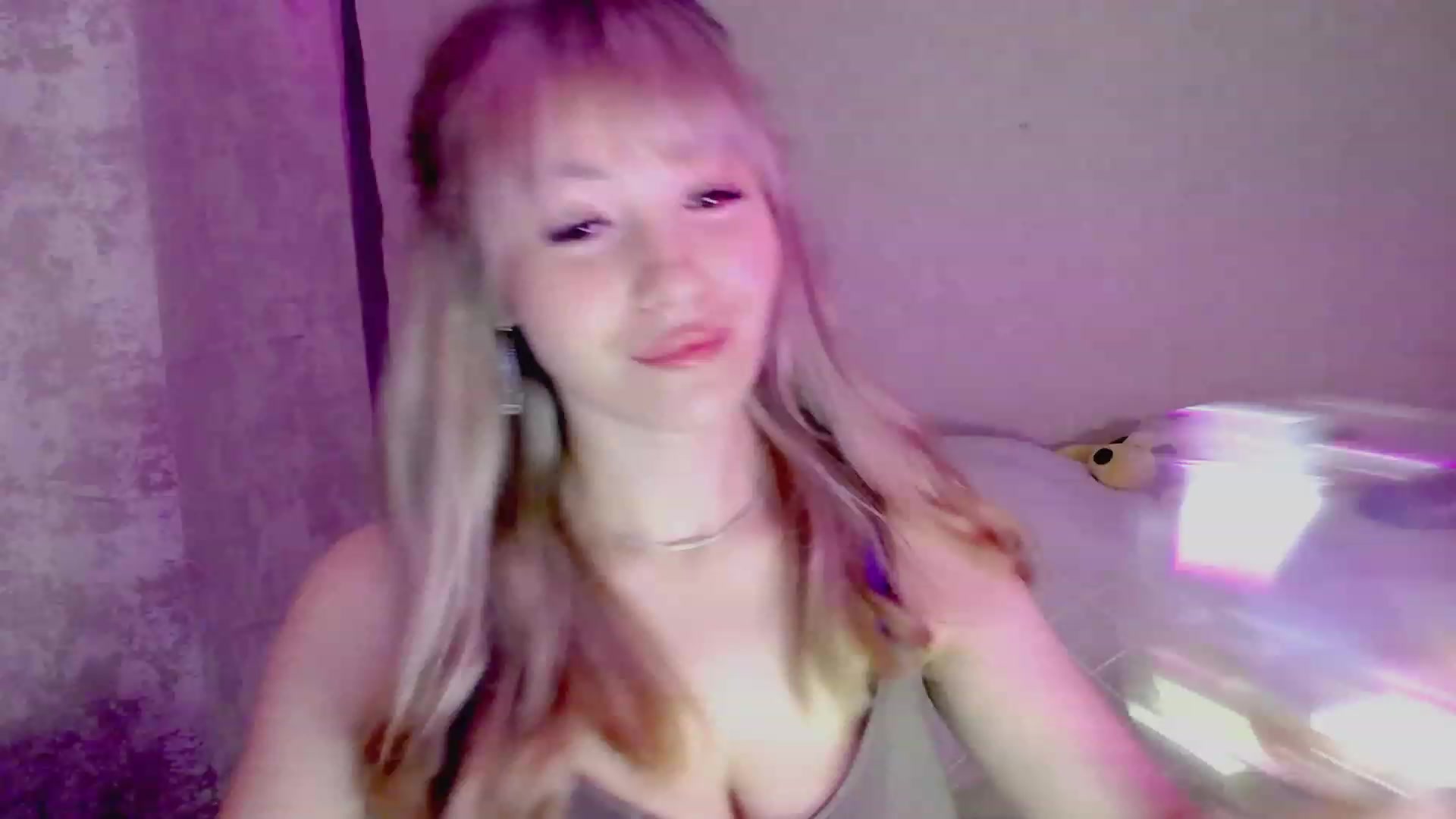 Gallery image thumbnail from WishJot's myfreecams stream on, 11/13/2023, 19:39 image 6 of 20