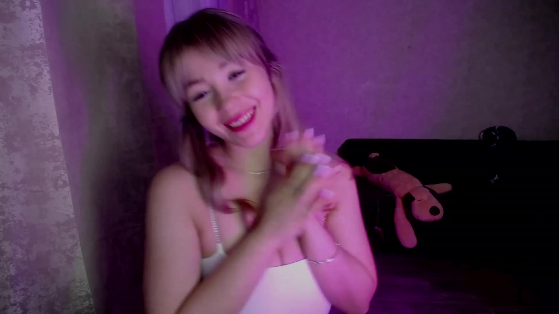Gallery image thumbnail from WishJot's myfreecams stream on, 11/20/2023, 17:29 image 14 of 20