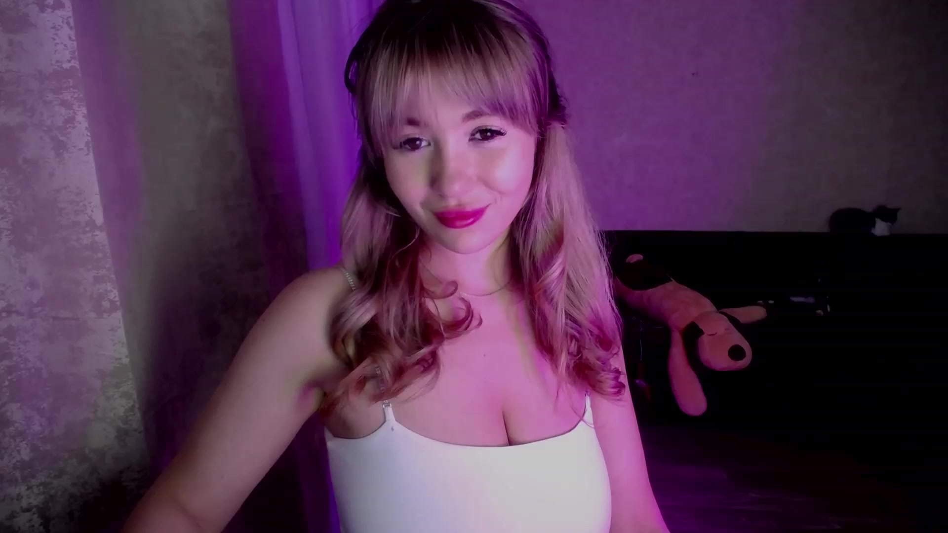 Gallery image thumbnail from WishJot's myfreecams stream on, 11/20/2023, 17:29 image 3 of 20