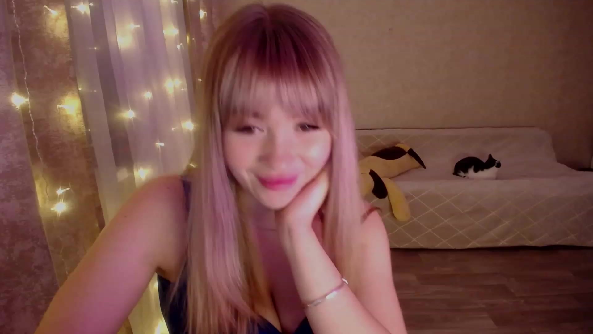 Gallery image thumbnail from WishJot's myfreecams stream on, 11/24/2023, 18:00 image 7 of 20