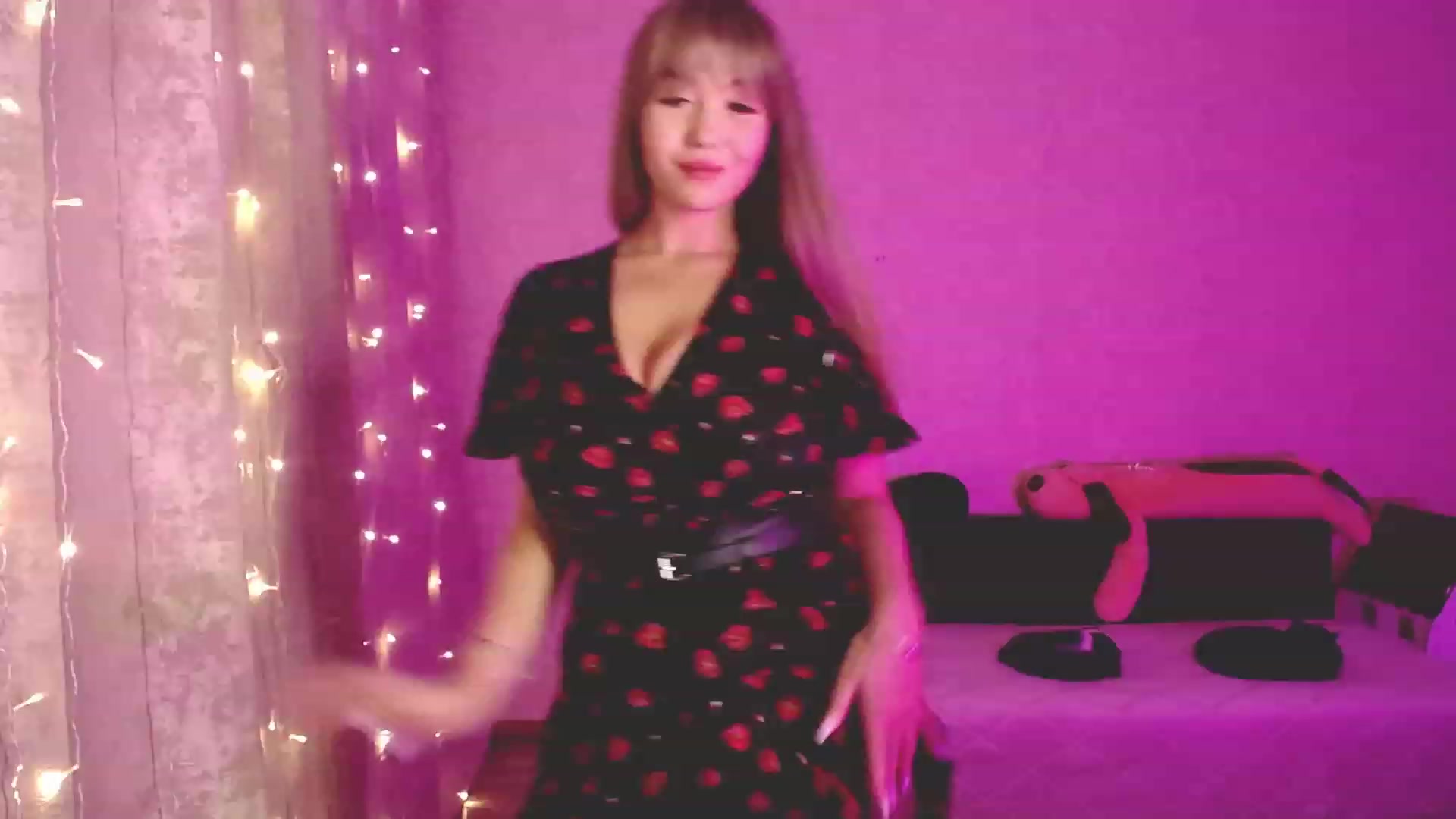 Gallery image thumbnail from WishJot's myfreecams stream on, 12/02/2023, 17:58 image 7 of 20