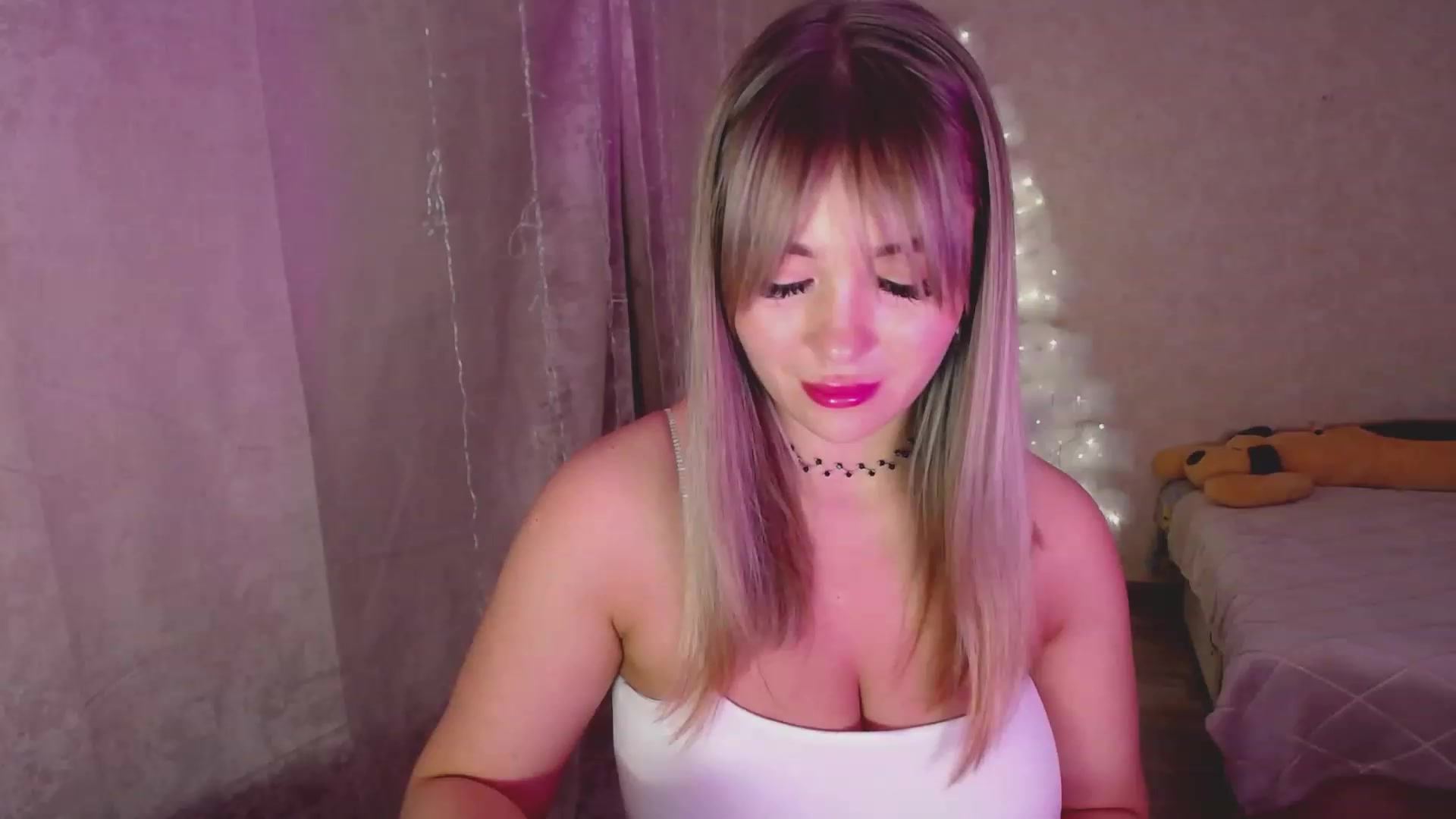 Gallery image thumbnail from WishJot's myfreecams stream on, 12/30/2023, 22:12 image 4 of 20