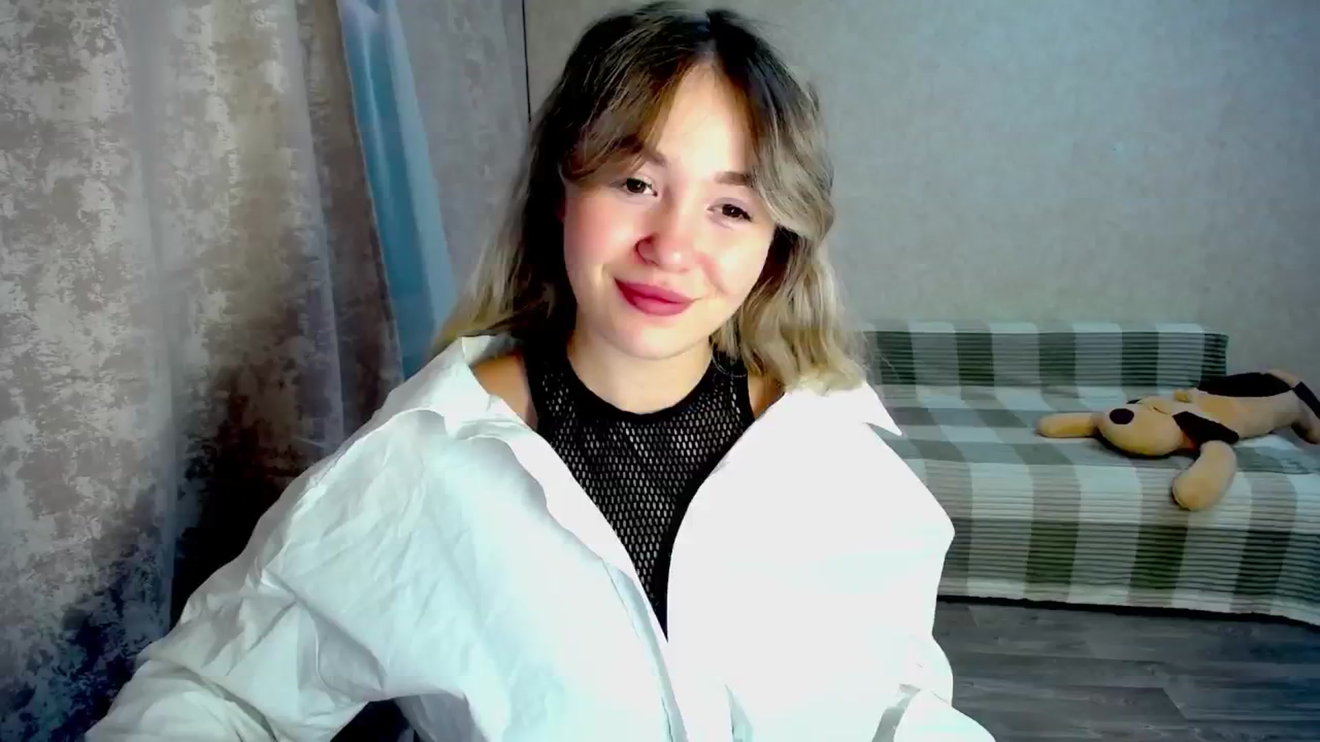 Gallery image thumbnail from WishJot's myfreecams stream on, 04/15/2024, 20:17 image 18 of 20