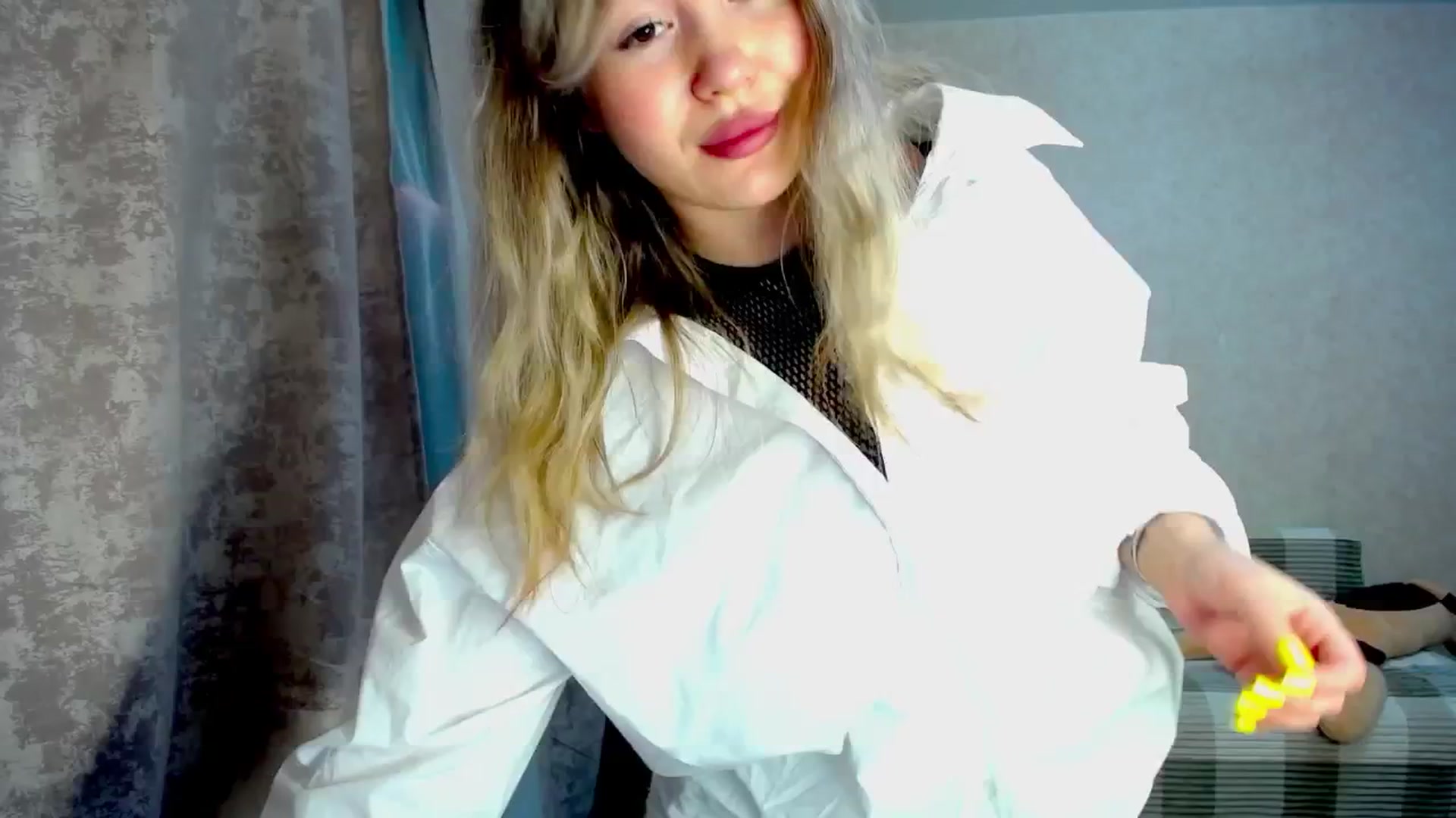 Gallery image thumbnail from WishJot's myfreecams stream on, 04/15/2024, 20:17 image 3 of 20