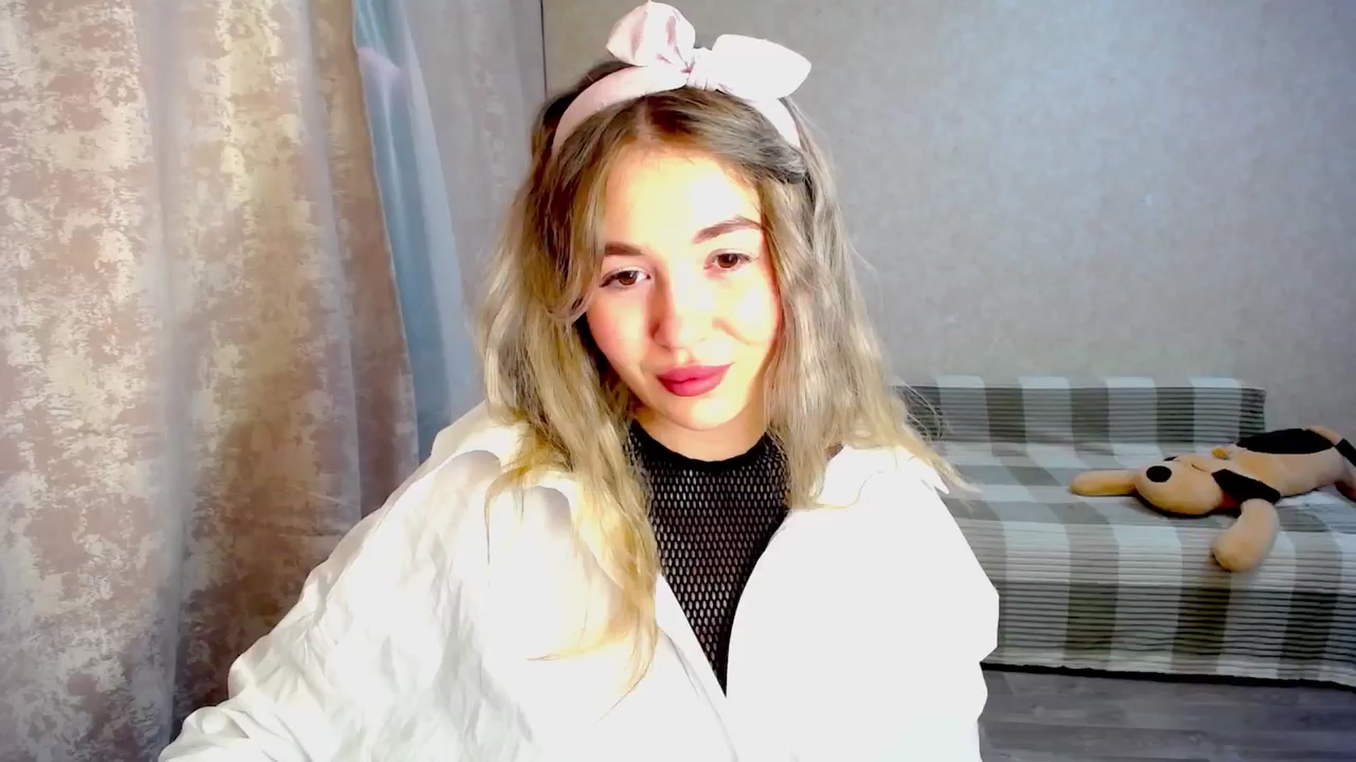Gallery image thumbnail from WishJot's myfreecams stream on, 04/15/2024, 20:17 image 1 of 20