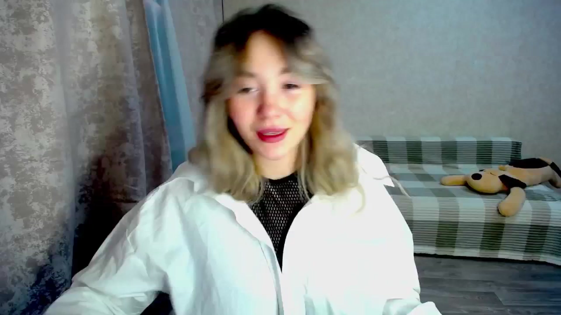 Gallery image thumbnail from WishJot's myfreecams stream on, 04/15/2024, 20:17 image 17 of 20