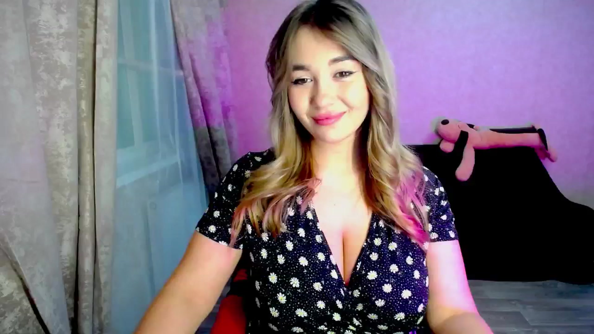 Gallery image thumbnail from WishJot's myfreecams stream on, 05/09/2024, 21:46 image 6 of 20