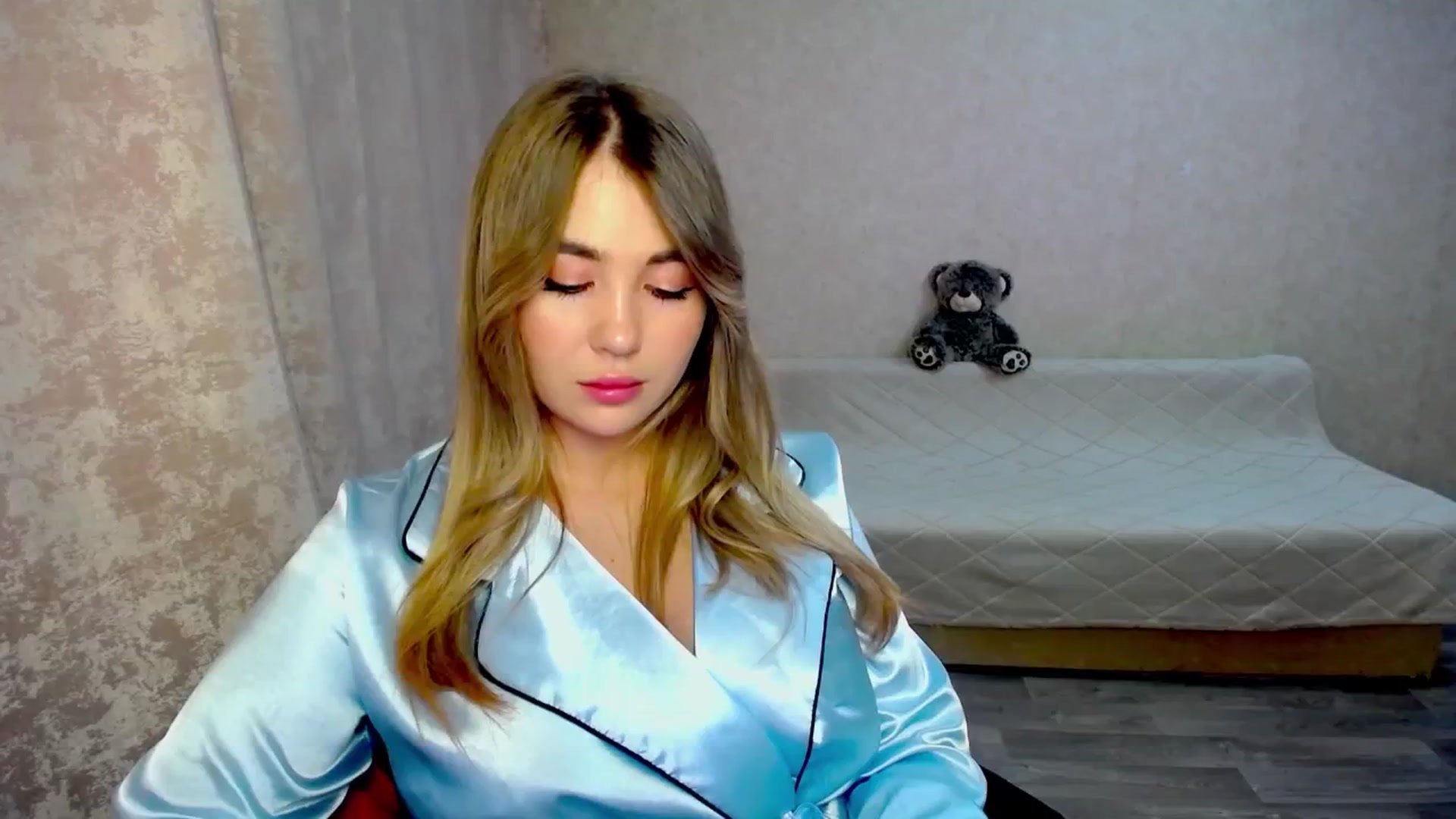 Gallery image thumbnail from WishJot's myfreecams stream on, 05/22/2024, 20:11 image 3 of 20
