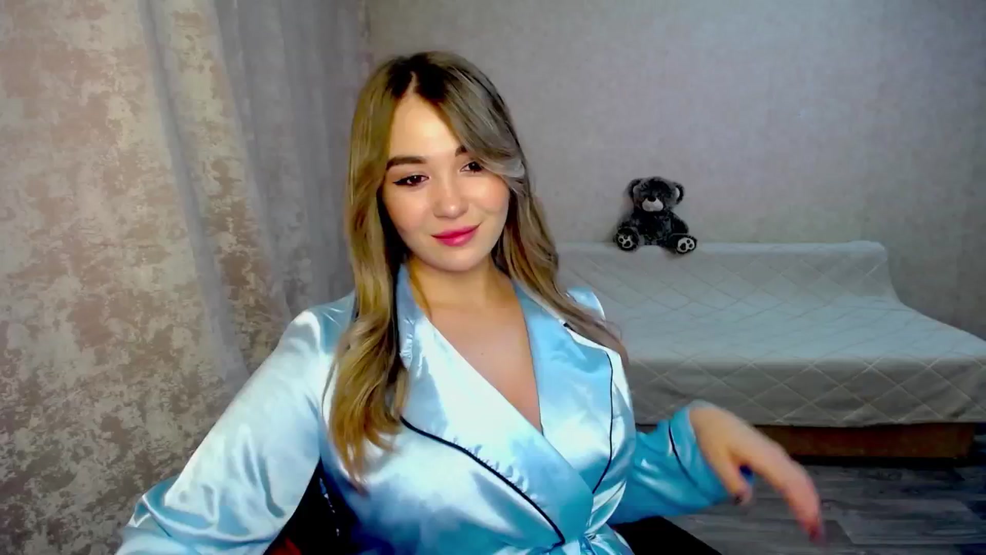 Gallery image thumbnail from WishJot's myfreecams stream on, 05/22/2024, 20:11 image 17 of 20