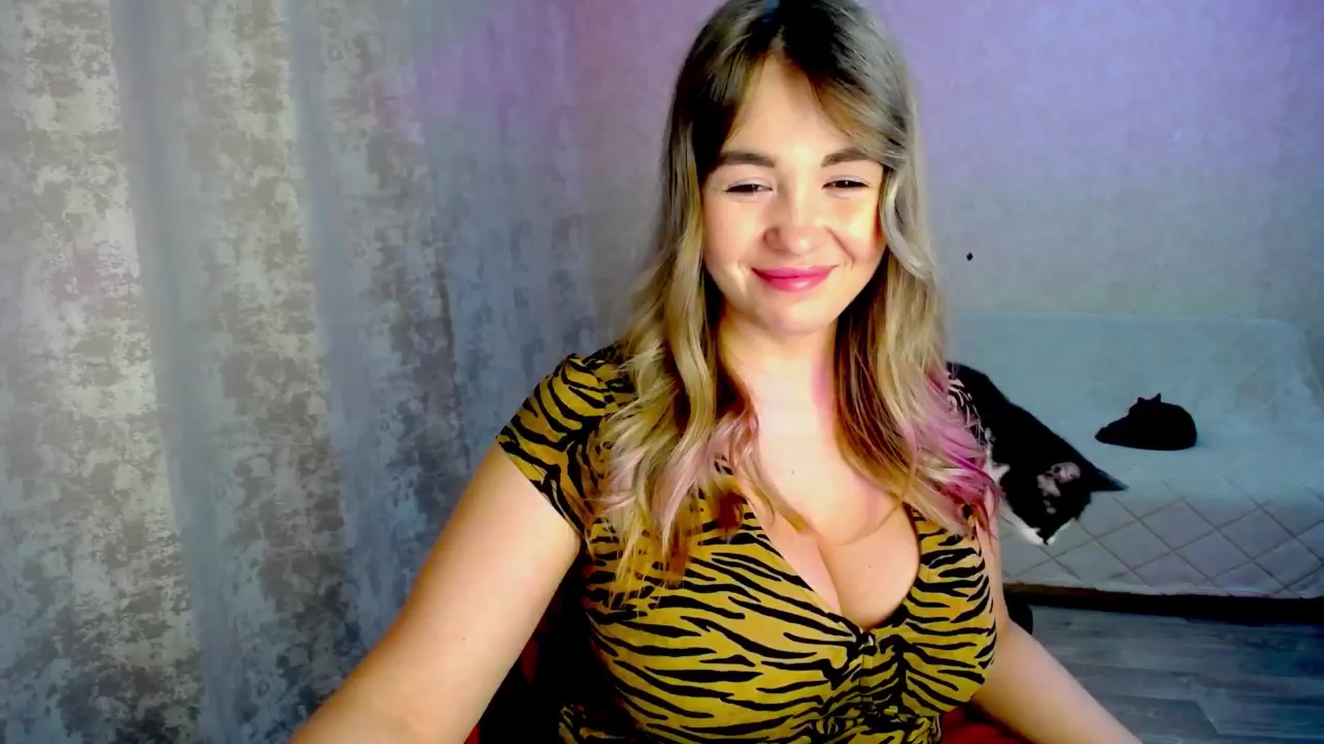 Gallery image thumbnail from WishJot's myfreecams stream on, 05/27/2024, 19:14 image 12 of 20
