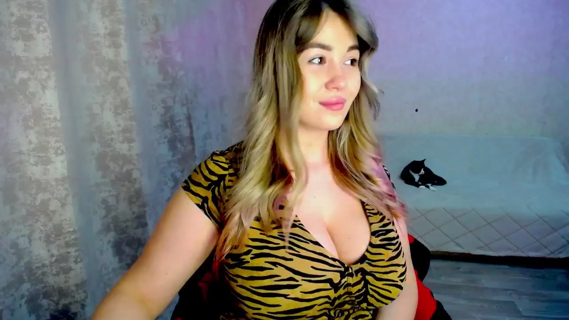 Gallery image thumbnail from WishJot's myfreecams stream on, 05/27/2024, 19:14 image 1 of 20