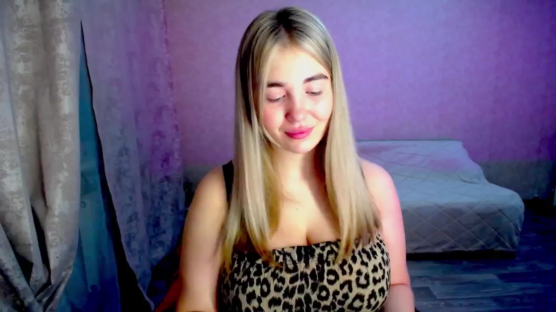 Gallery image thumbnail from WishJot's myfreecams stream on, 06/03/2024, 19:12 image 15 of 20