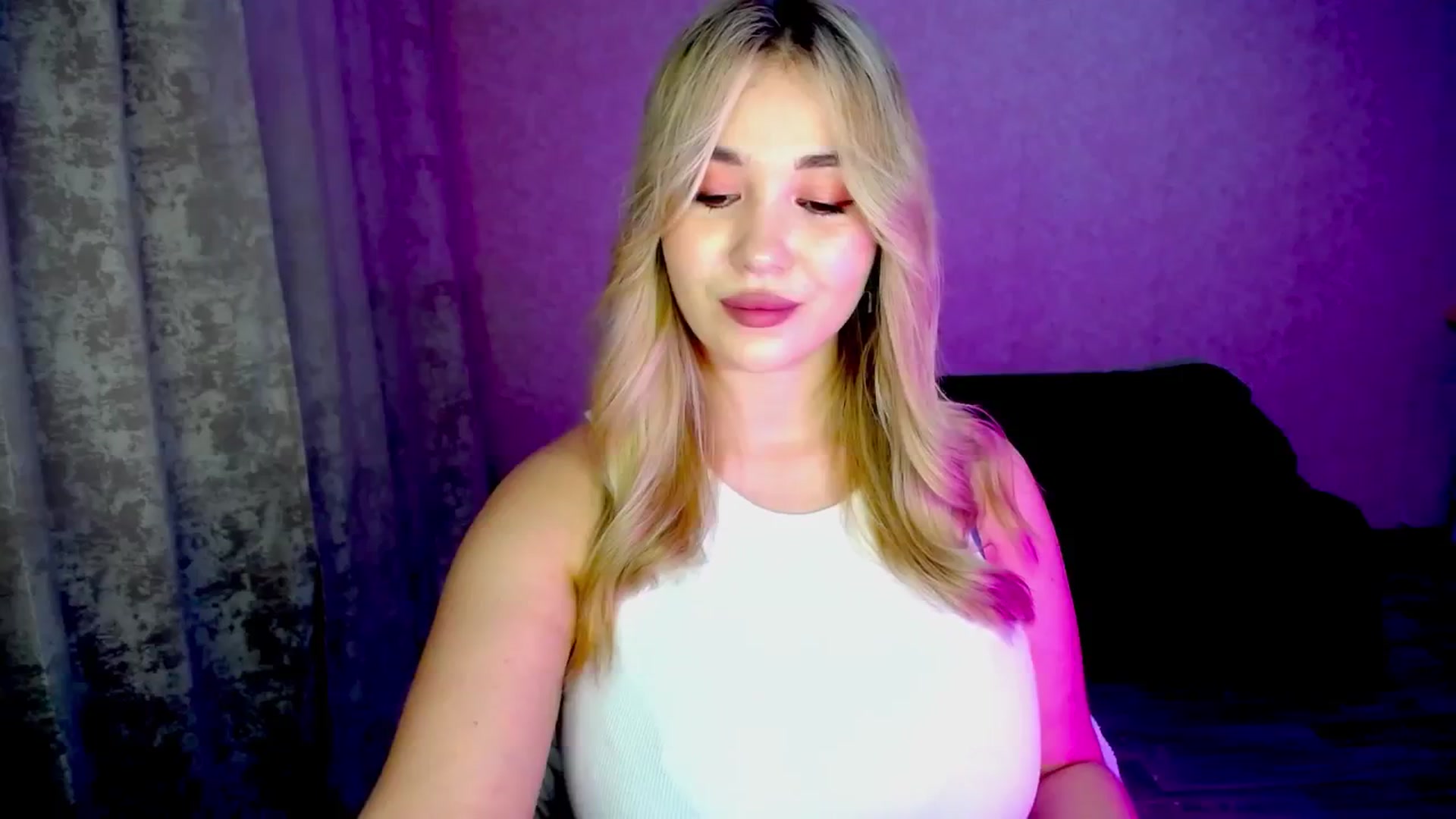Gallery image thumbnail from WishJot's myfreecams stream on, 07/15/2024, 19:26 image 4 of 20