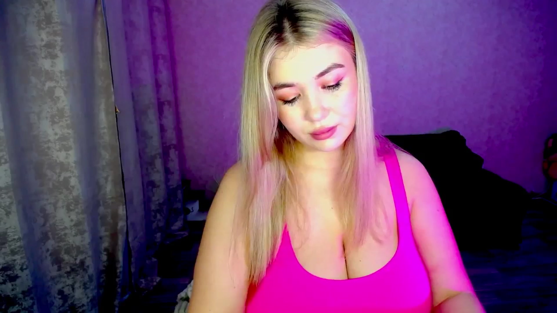 Gallery image thumbnail from WishJot's myfreecams stream on, 07/19/2024, 17:50 image 12 of 20