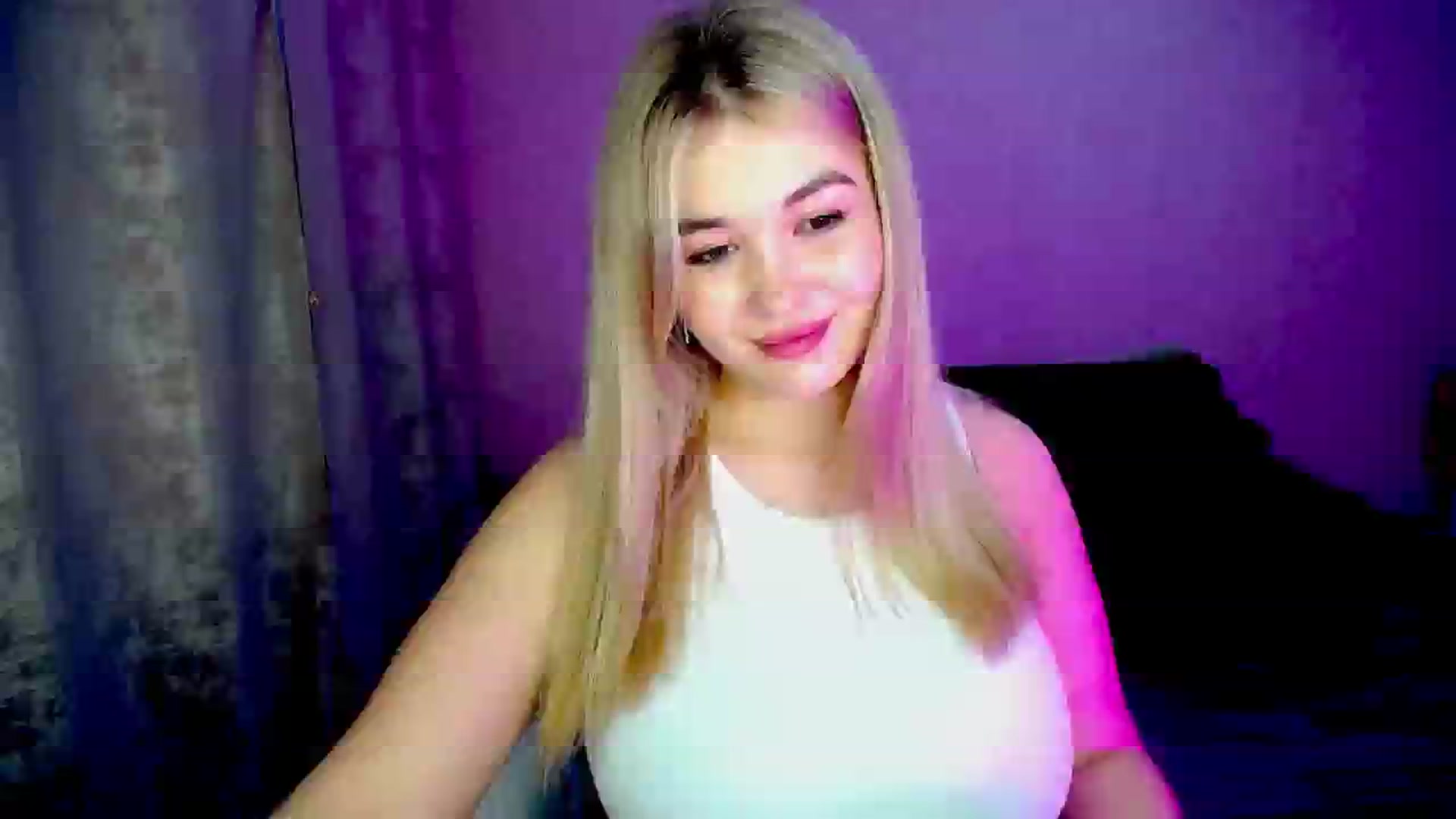 Gallery image thumbnail from WishJot's myfreecams stream on, 07/19/2024, 20:51 image 3 of 20