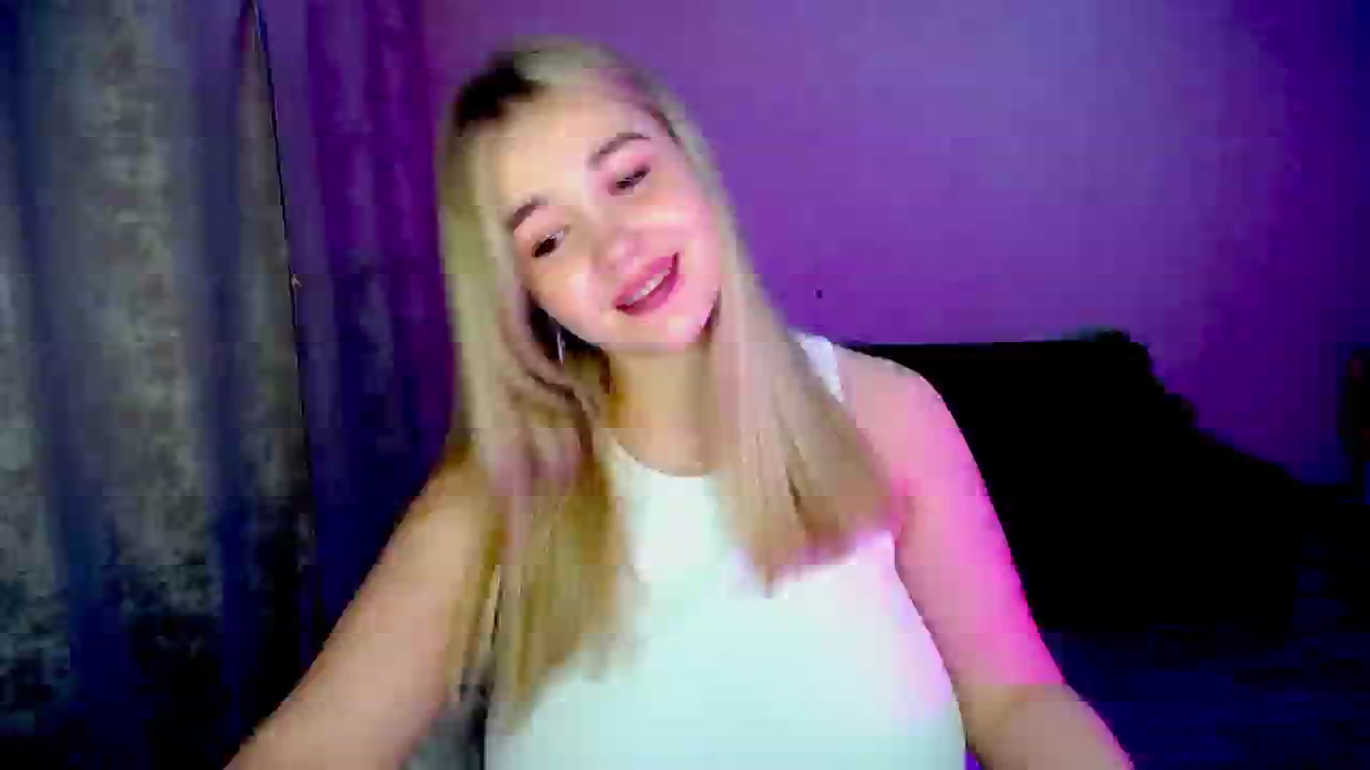 Gallery image thumbnail from WishJot's myfreecams stream on, 07/19/2024, 21:31 image 4 of 20
