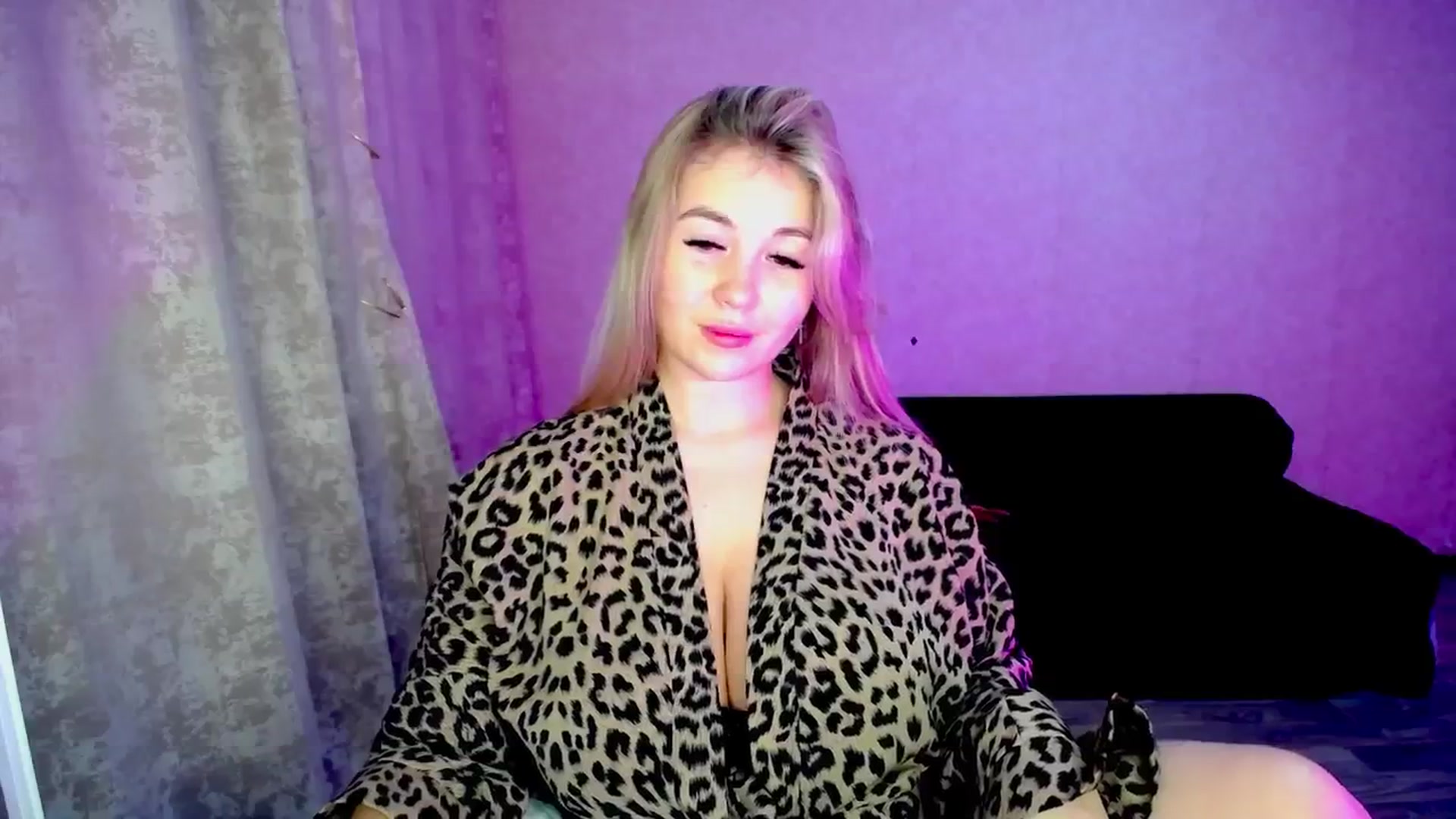 Gallery image thumbnail from WishJot's myfreecams stream on, 08/02/2024, 19:37 image 12 of 20